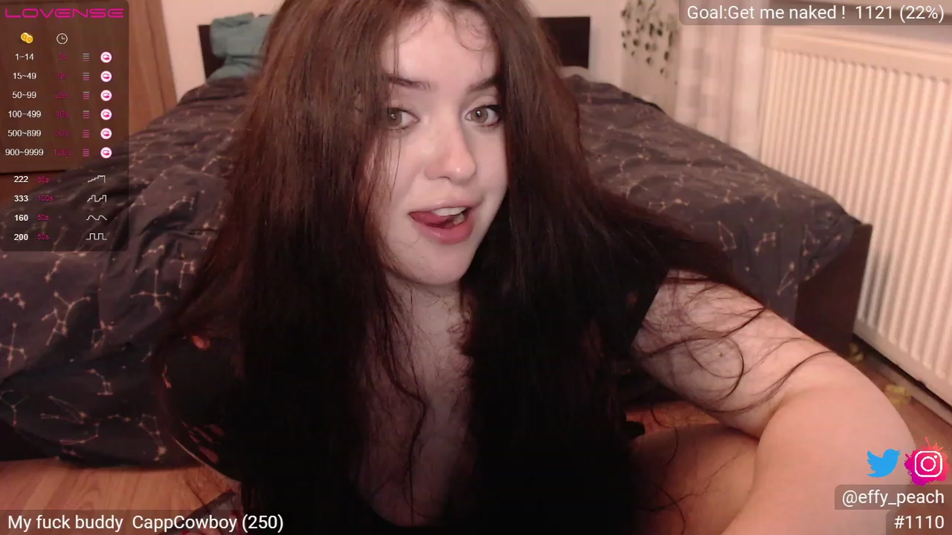 Gallery image thumbnail from Effy_peach's myfreecams stream on, 07/27/2023, 24:05 image 10 of 20