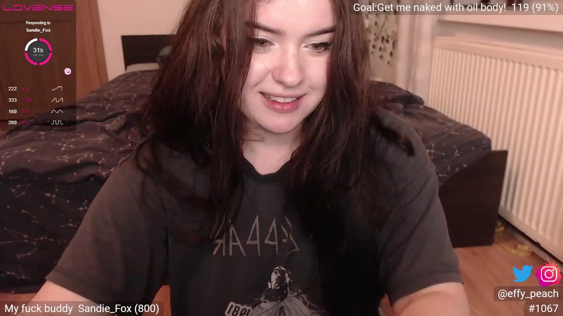 Gallery image thumbnail from Effy_peach's myfreecams stream on, 07/28/2023, 01:06 image 11 of 20