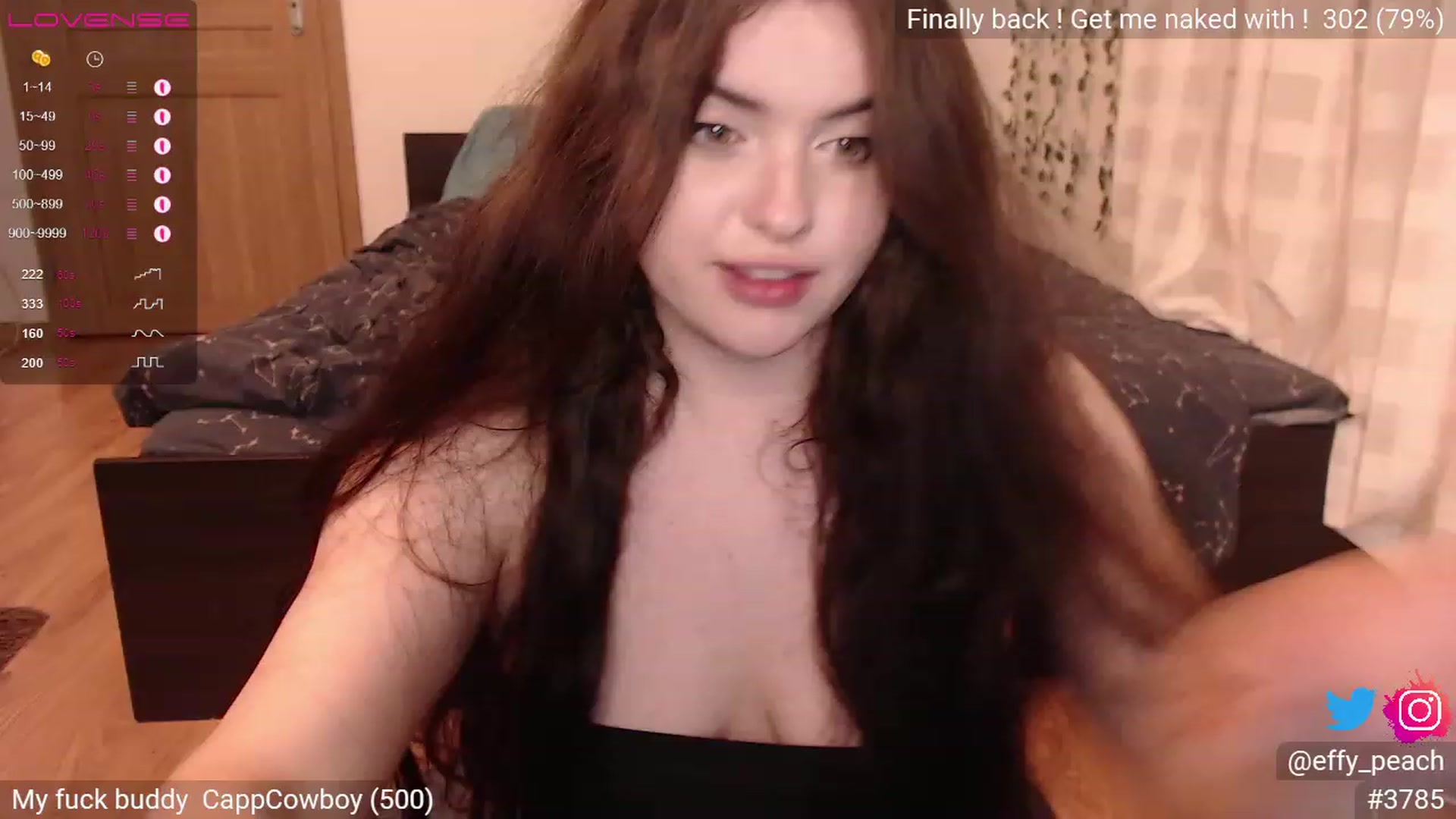 Gallery image thumbnail from Effy_peach's myfreecams stream on, 08/12/2023, 21:46 image 18 of 20