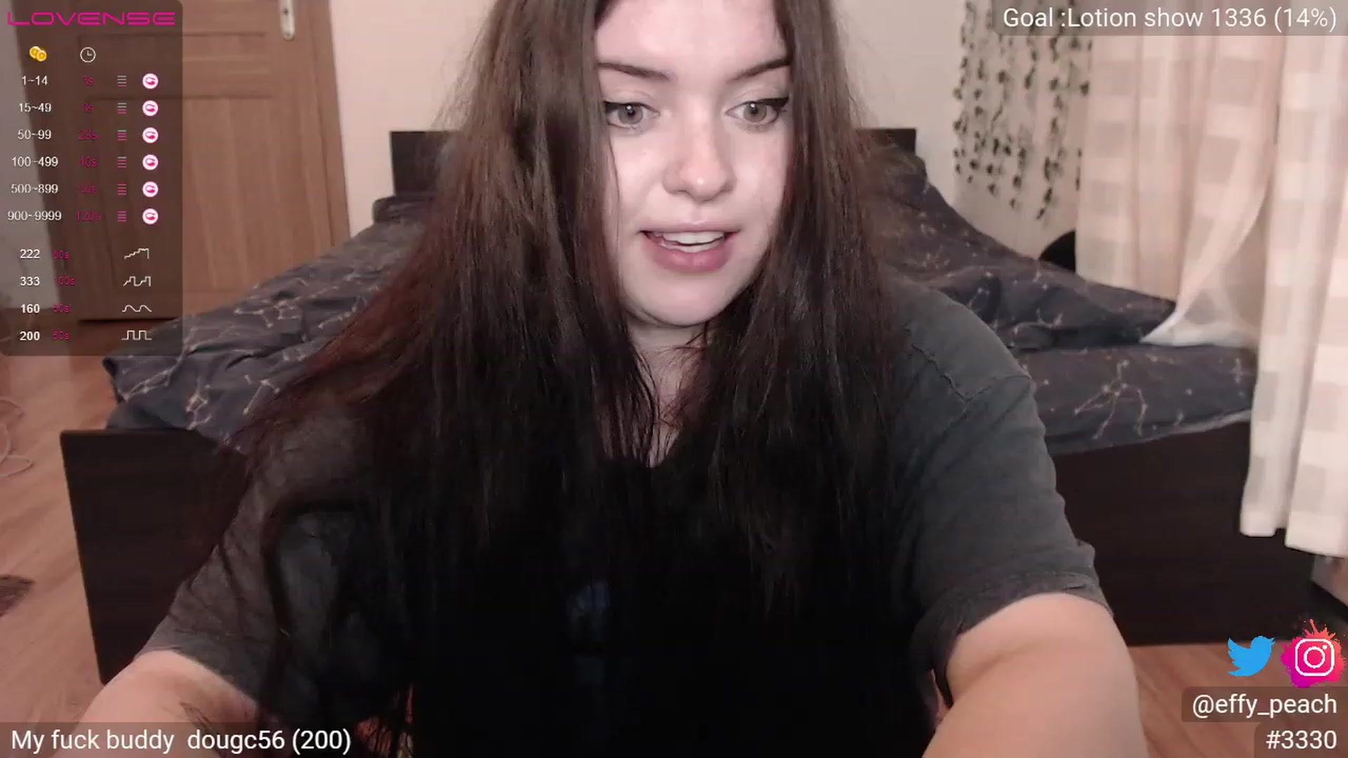 Gallery image thumbnail from Effy_peach's myfreecams stream on, 08/13/2023, 23:23 image 9 of 20