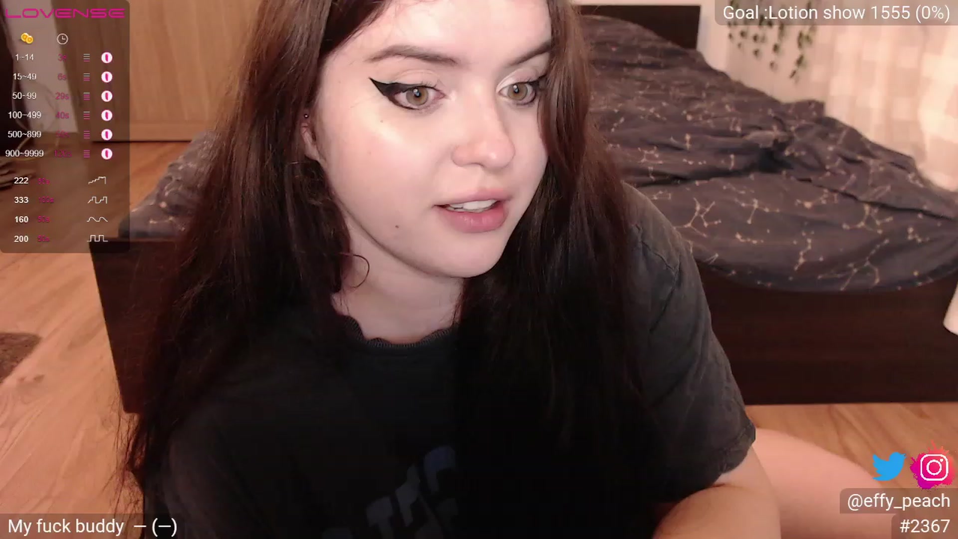 Gallery image thumbnail from Effy_peach's myfreecams stream on, 08/17/2023, 24:10 image 1 of 20