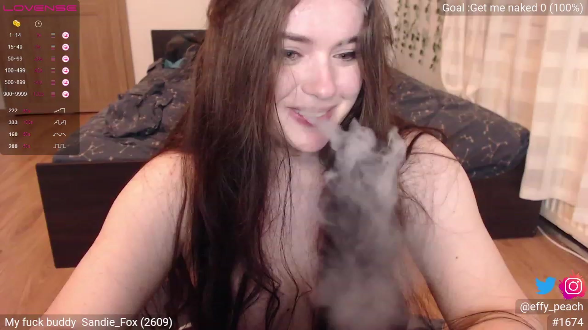 Gallery image thumbnail from Effy_peach's myfreecams stream on, 08/18/2023, 01:04 image 8 of 20