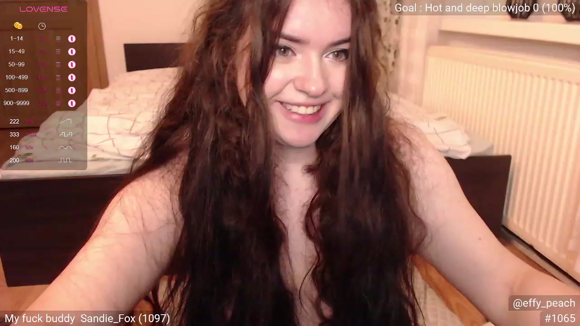 Gallery image thumbnail from Effy_peach's myfreecams stream on, 09/16/2023, 23:55 image 14 of 20
