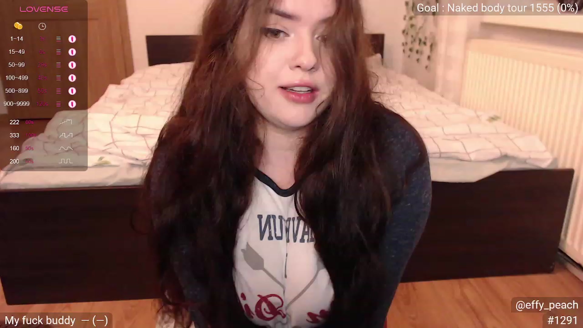 Gallery image thumbnail from Effy_peach's myfreecams stream on, 09/16/2023, 23:55 image 1 of 20