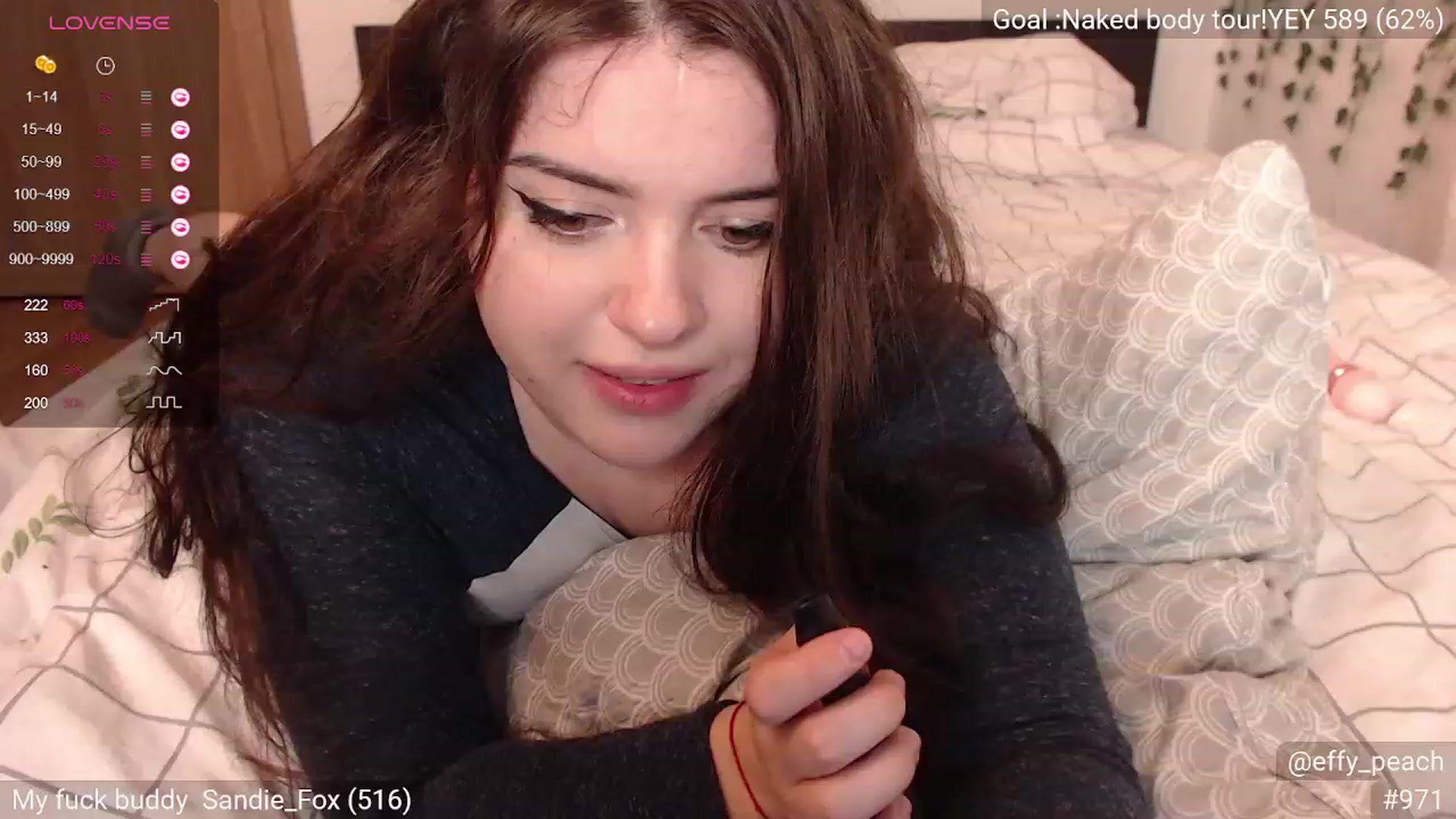 Gallery image thumbnail from Effy_peach's myfreecams stream on, 09/17/2023, 23:51 image 12 of 20