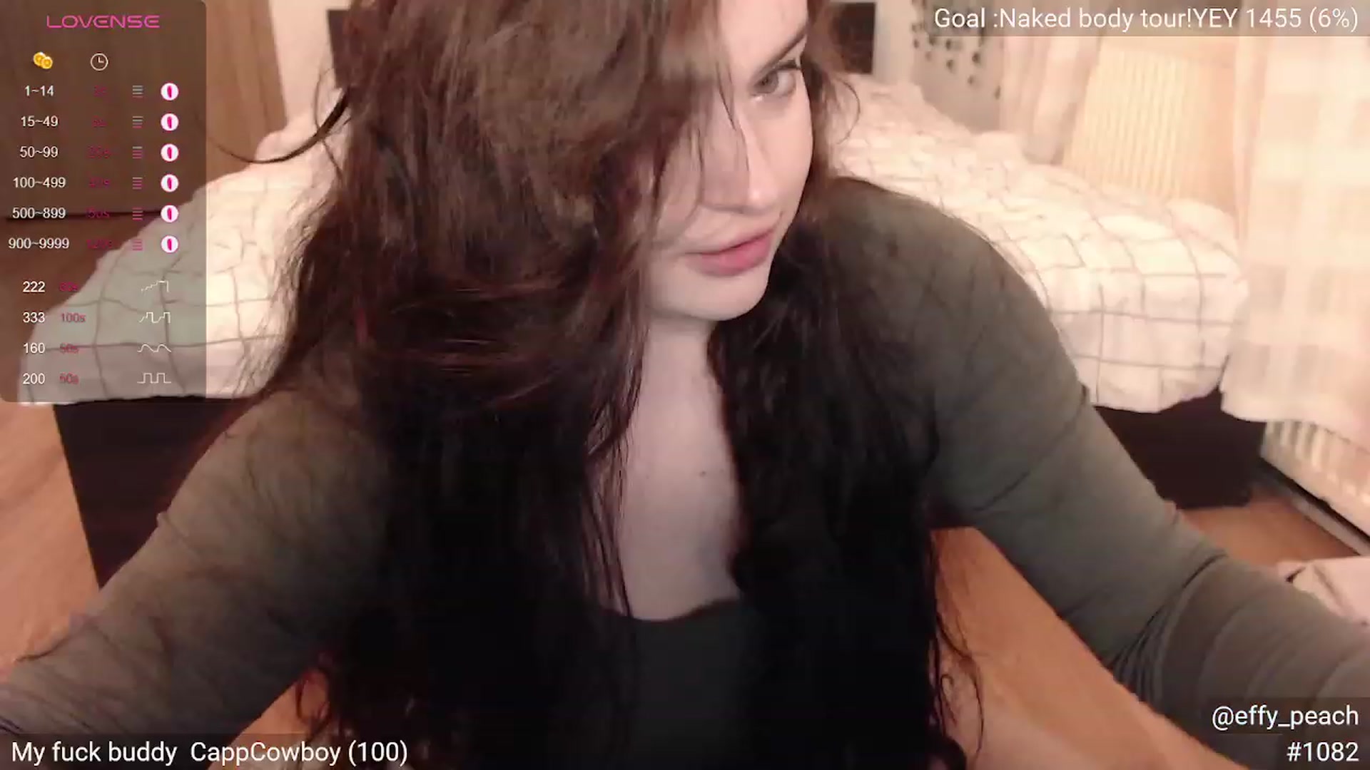 Gallery image thumbnail from Effy_peach's myfreecams stream on, 09/19/2023, 23:33 image 1 of 20
