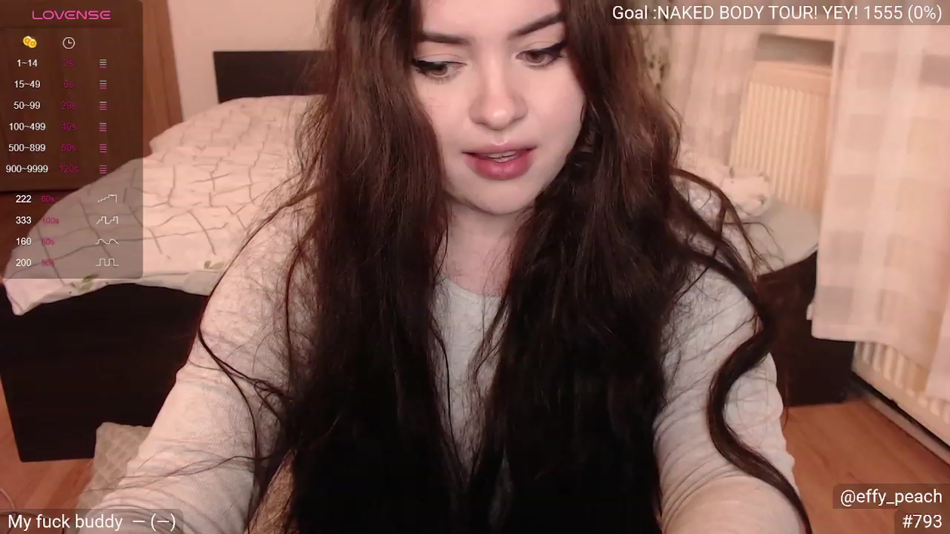 Gallery image thumbnail from Effy_peach's myfreecams stream on, 09/20/2023, 21:59 image 17 of 20
