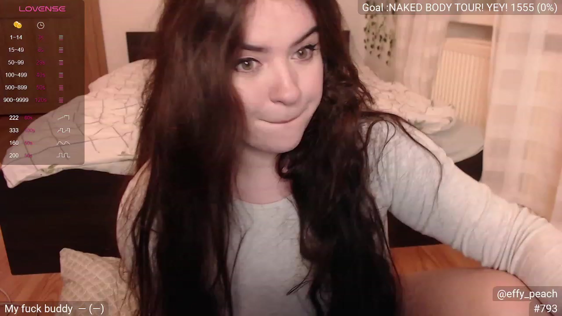 Gallery image thumbnail from Effy_peach's myfreecams stream on, 09/20/2023, 21:59 image 14 of 20