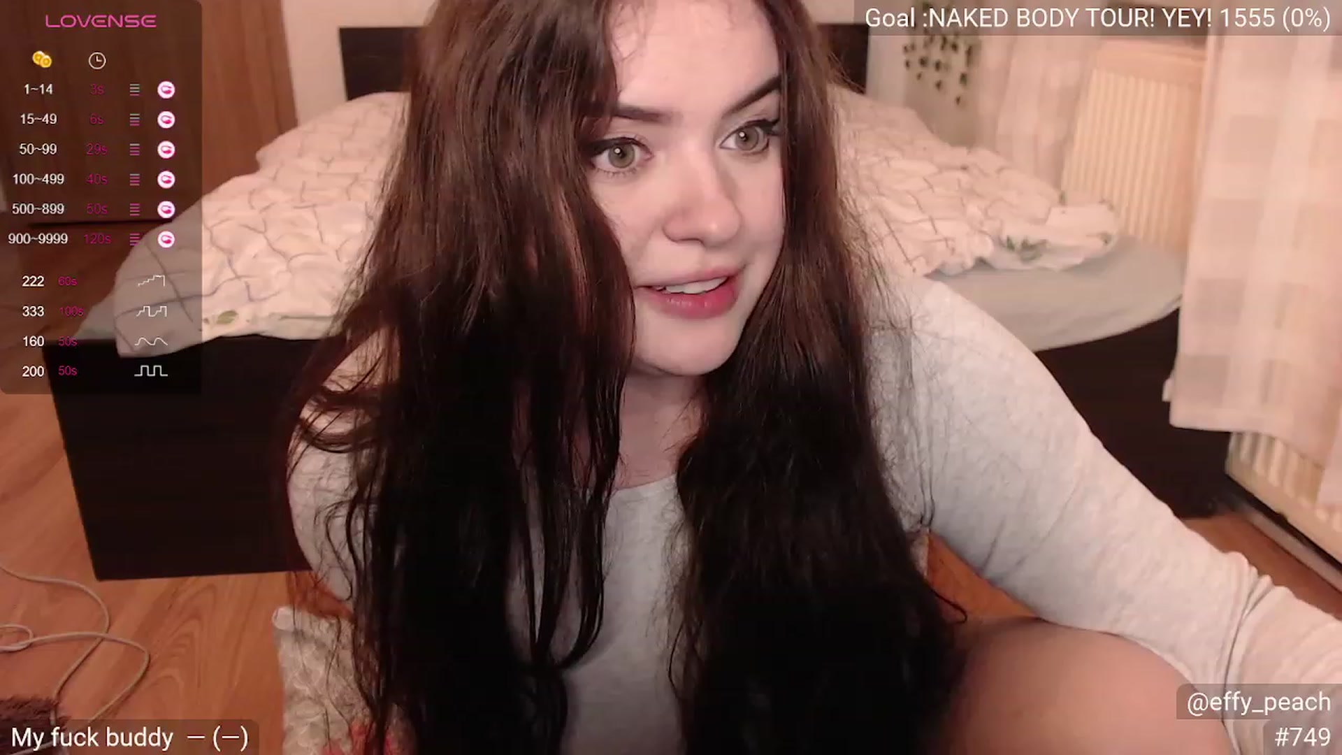 Gallery image thumbnail from Effy_peach's myfreecams stream on, 09/20/2023, 23:09 image 7 of 20