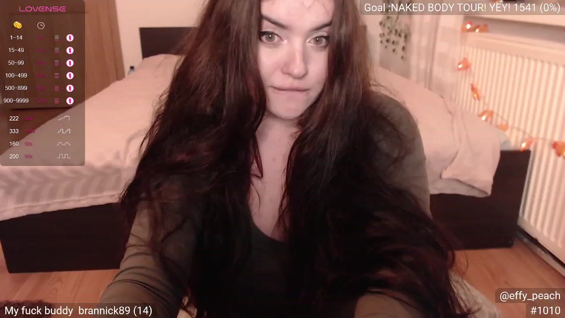 Gallery image thumbnail from Effy_peach's myfreecams stream on, 09/25/2023, 22:07 image 5 of 20