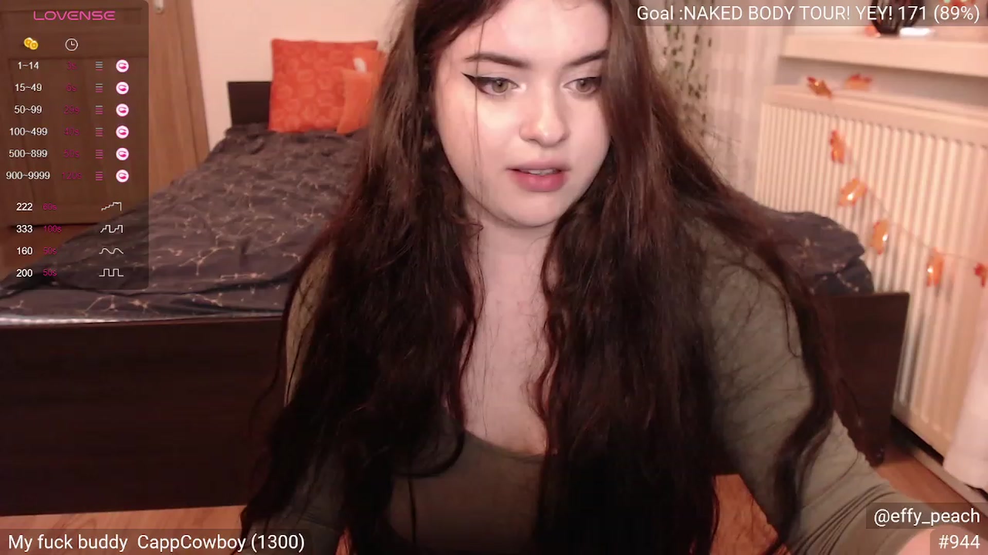 Gallery image thumbnail from Effy_peach's myfreecams stream on, 09/26/2023, 22:52 image 19 of 20