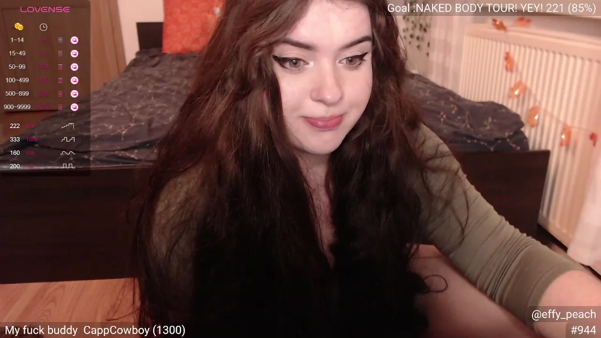 Gallery image thumbnail from Effy_peach's myfreecams stream on, 09/26/2023, 22:52 image 6 of 20