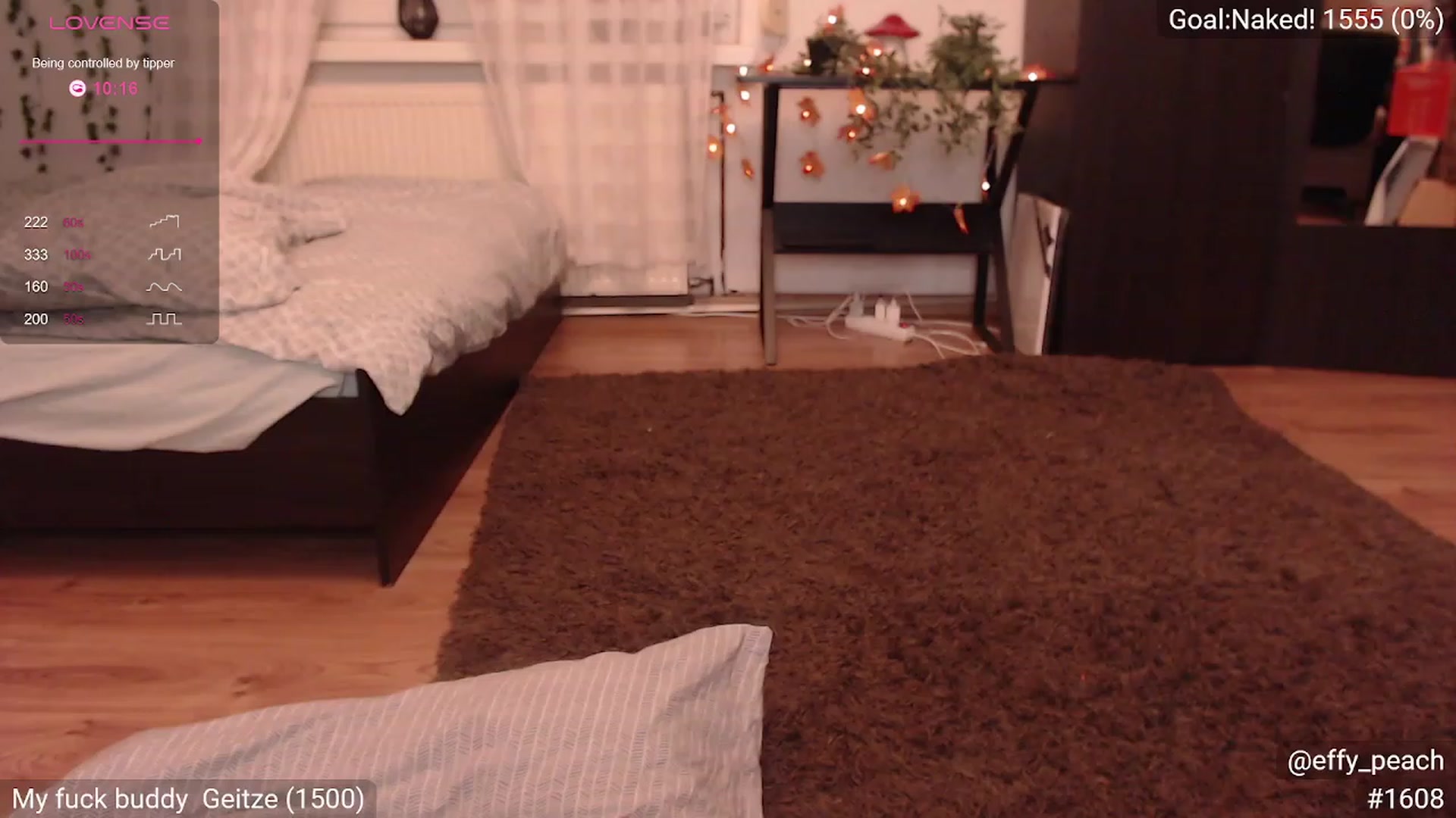 Gallery image thumbnail from Effy_peach's myfreecams stream on, 10/23/2023, 24:02 image 2 of 20