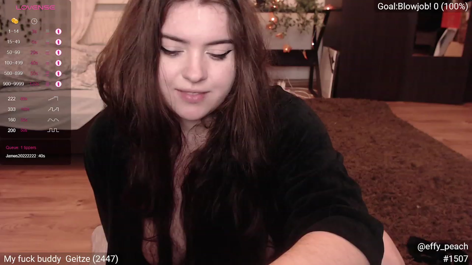 Gallery image thumbnail from Effy_peach's myfreecams stream on, 10/23/2023, 01:15 image 16 of 20