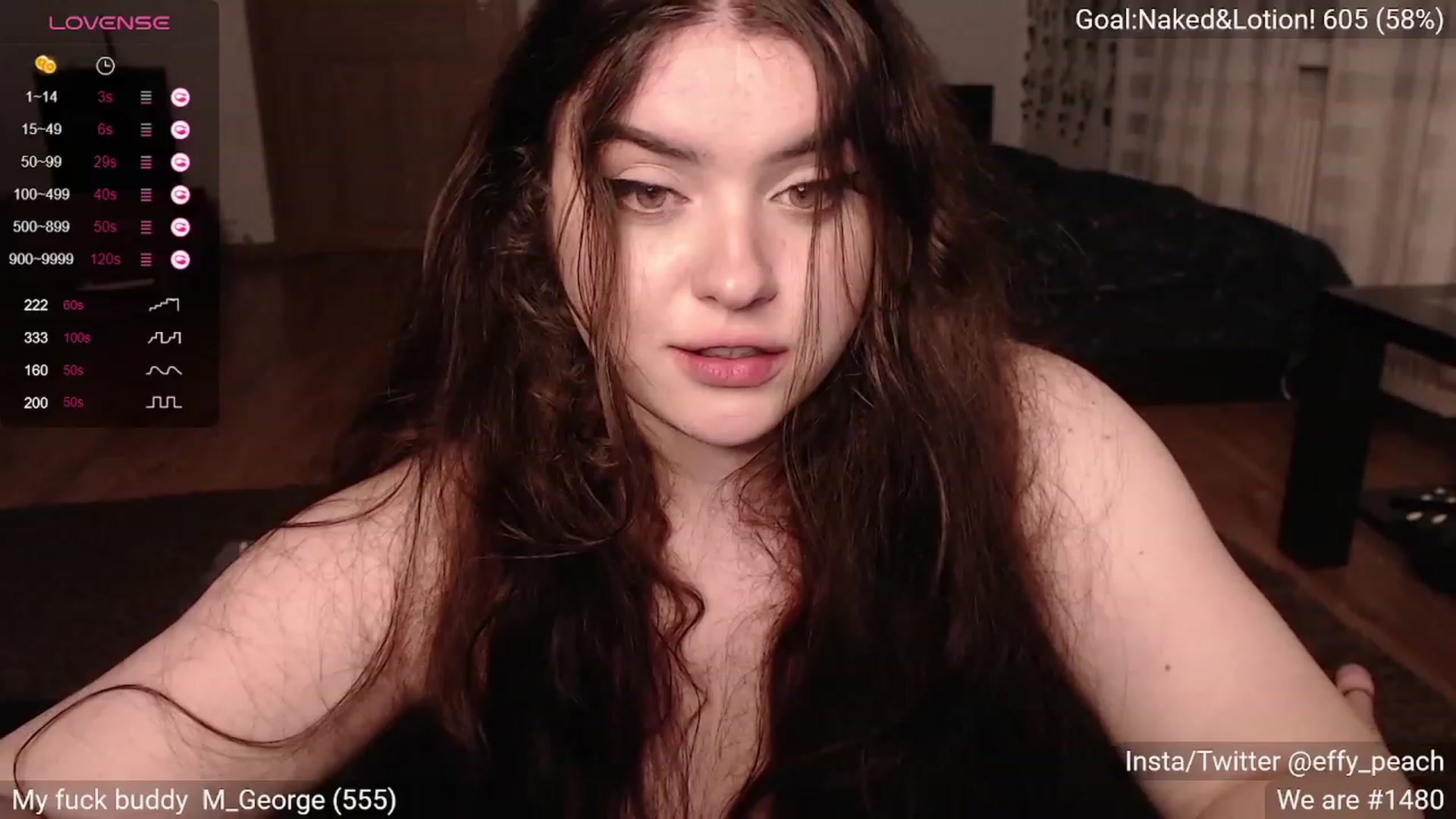 Gallery image thumbnail from Effy_peach's myfreecams stream on, 12/12/2023, 24:47 image 19 of 20