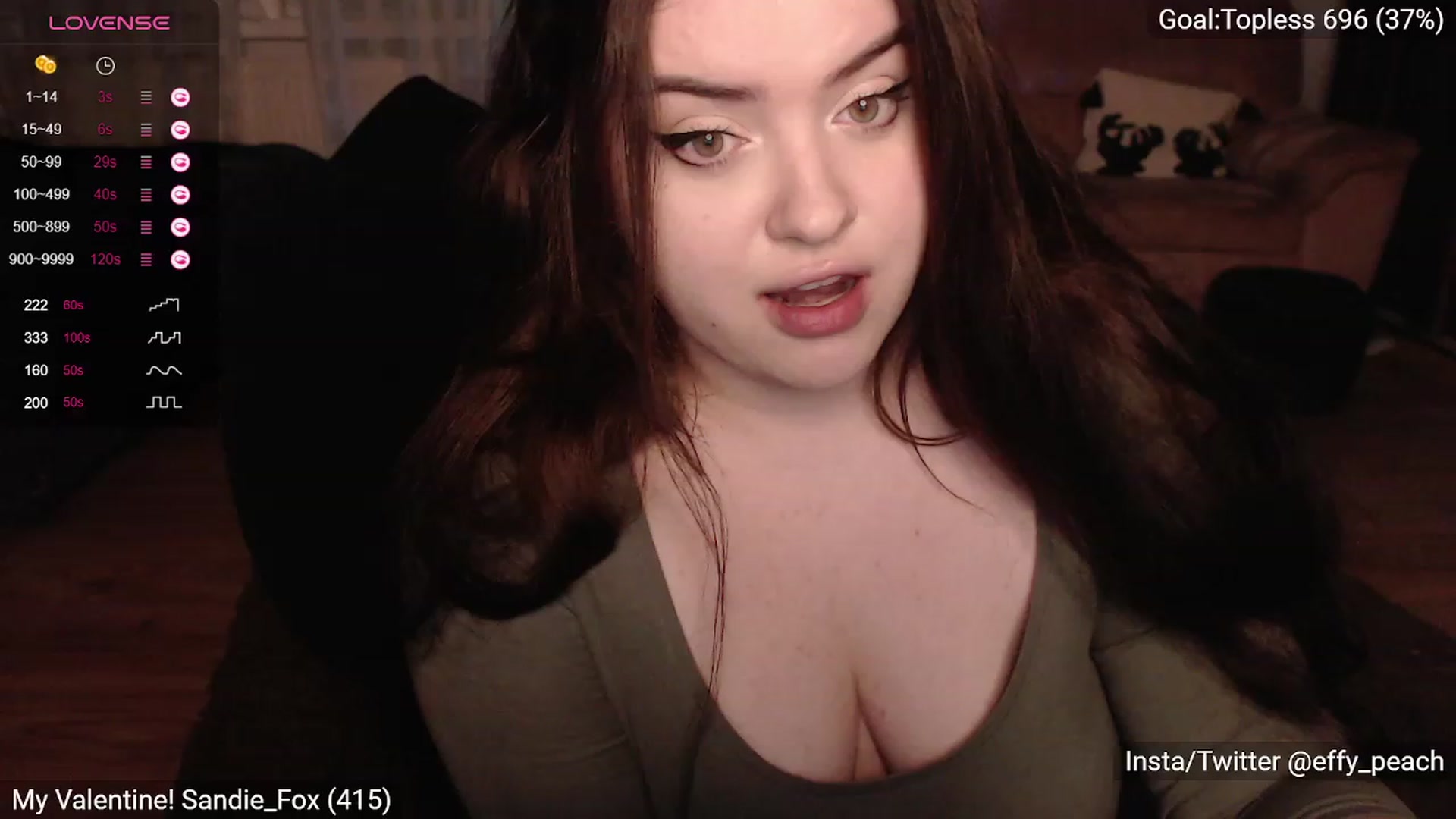 Gallery image thumbnail from Effy_peach's myfreecams stream on, 02/18/2024, 23:35 image 9 of 20