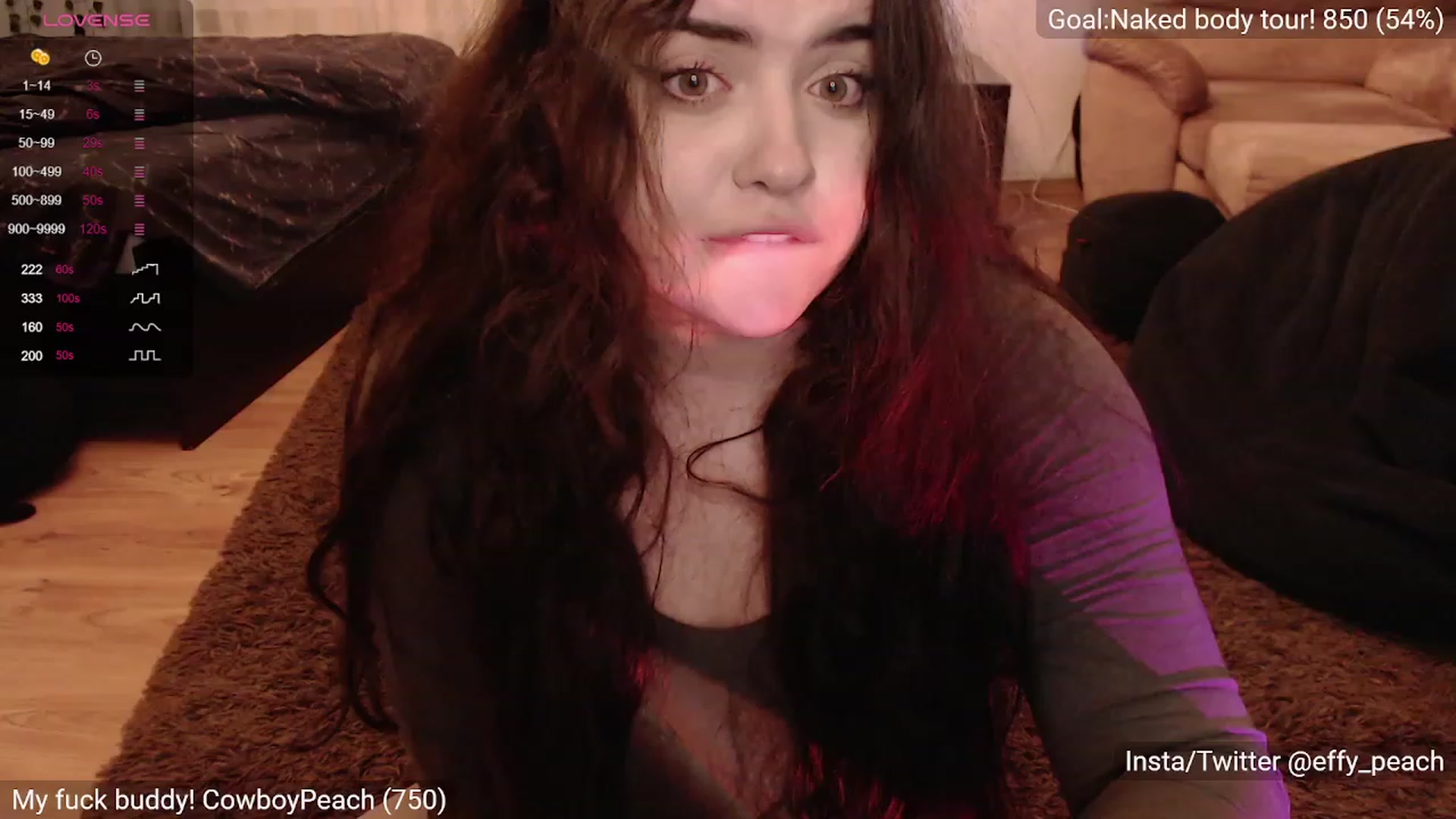 Gallery image thumbnail from Effy_peach's myfreecams stream on, 03/10/2024, 01:24 image 7 of 20