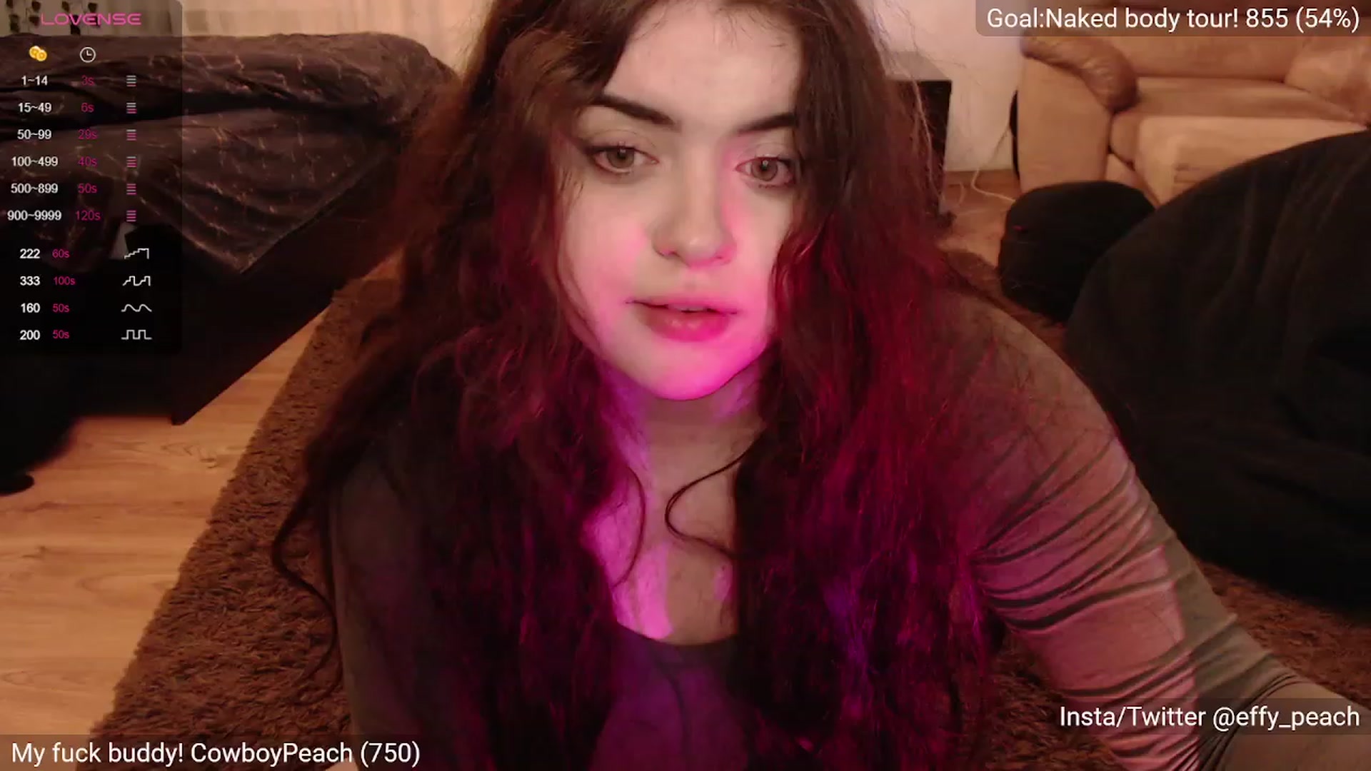Gallery image thumbnail from Effy_peach's myfreecams stream on, 03/10/2024, 01:24 image 6 of 20