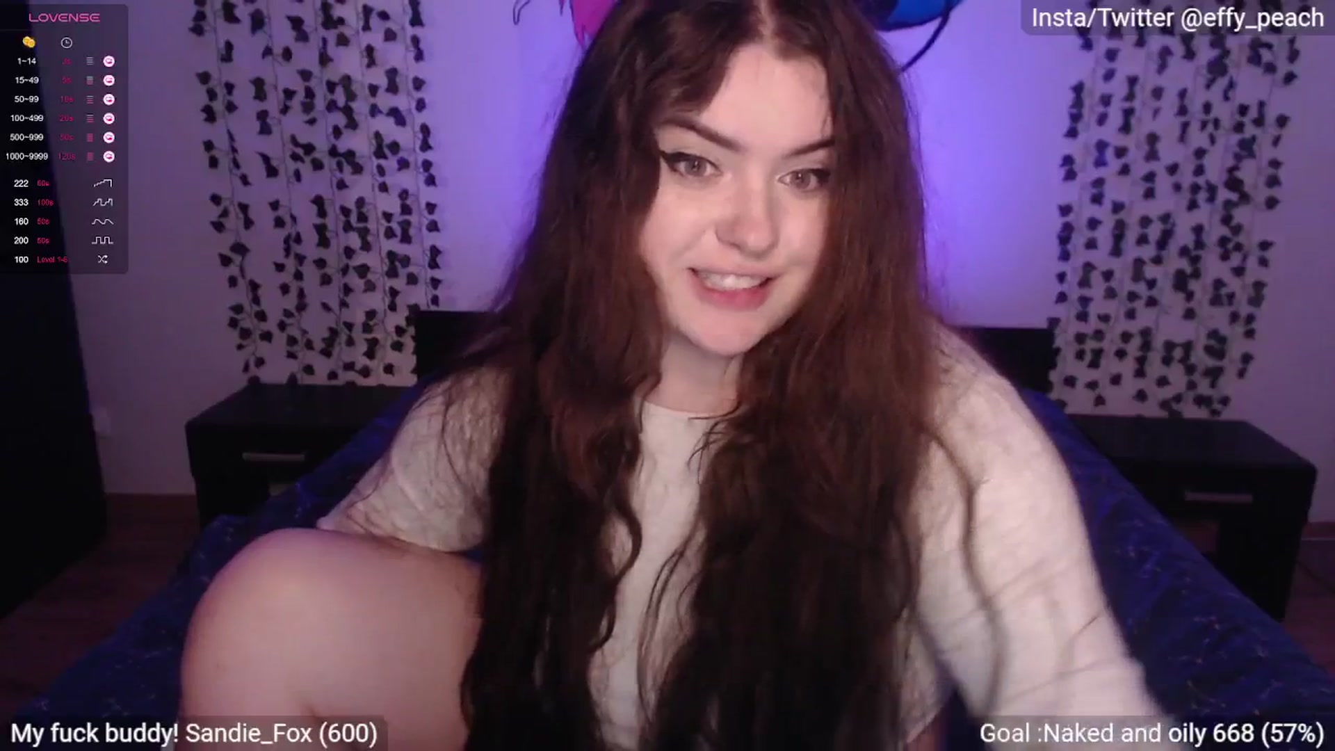 Gallery image thumbnail from Effy_peach's myfreecams stream on, 05/26/2024, 01:03 image 9 of 20