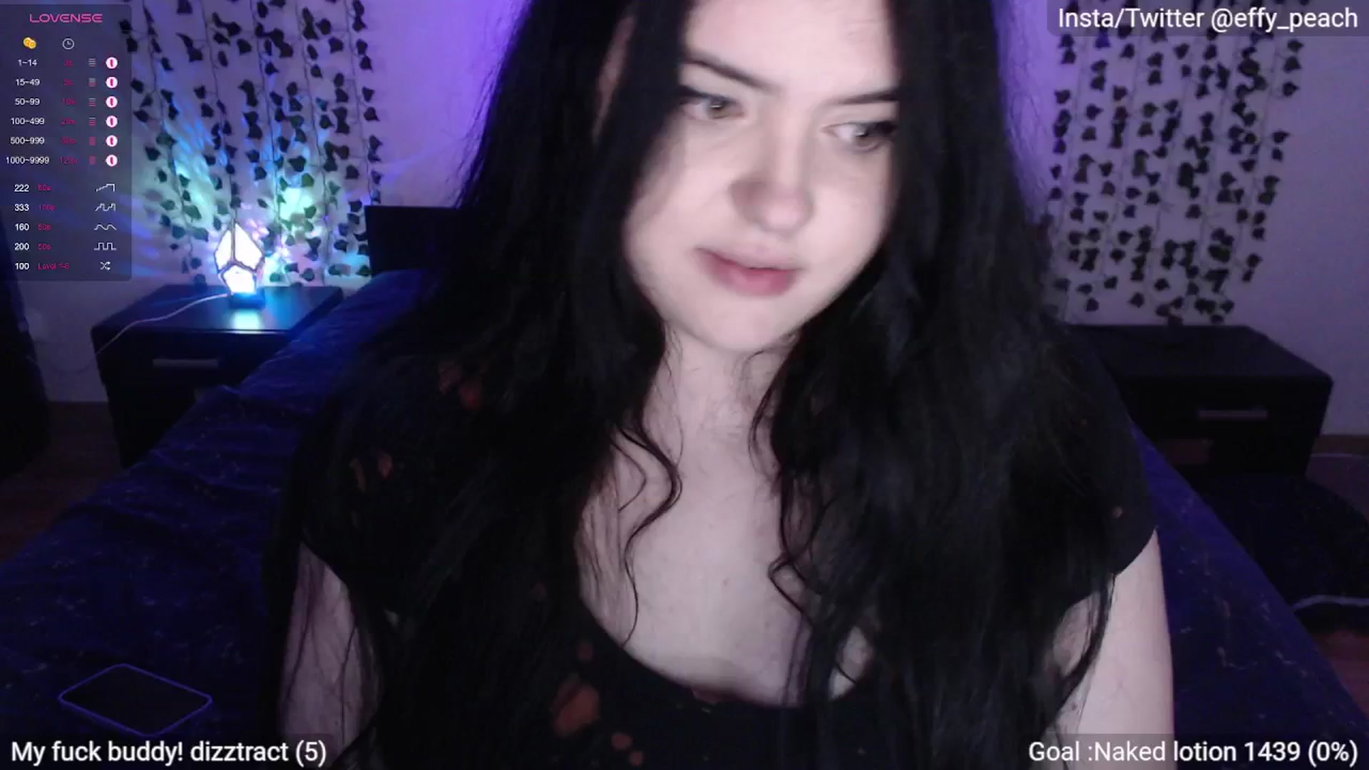 Gallery image thumbnail from Effy_peach's myfreecams stream on, 06/04/2024, 22:25 image 11 of 20