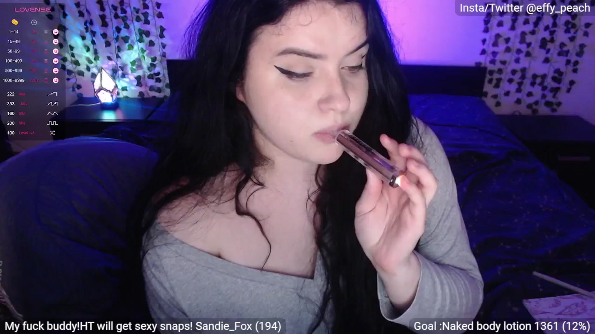 Gallery image thumbnail from Effy_peach's myfreecams stream on, 06/23/2024, 22:33 image 10 of 20
