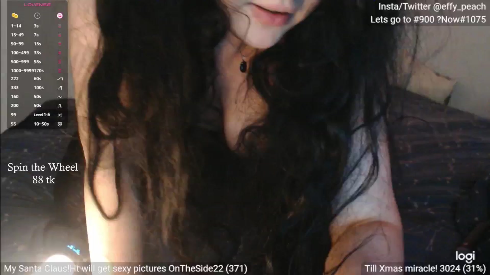 Gallery image thumbnail from Effy_peach's myfreecams stream on, 12/27/2024, 02:33 image 12 of 20