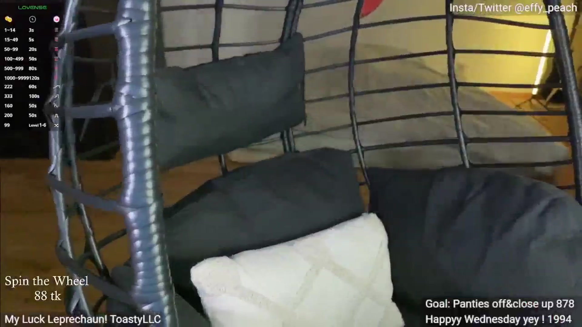 Gallery image thumbnail from Effy_peach's myfreecams stream on, 07/16/2025, 23:01 image 4 of 20