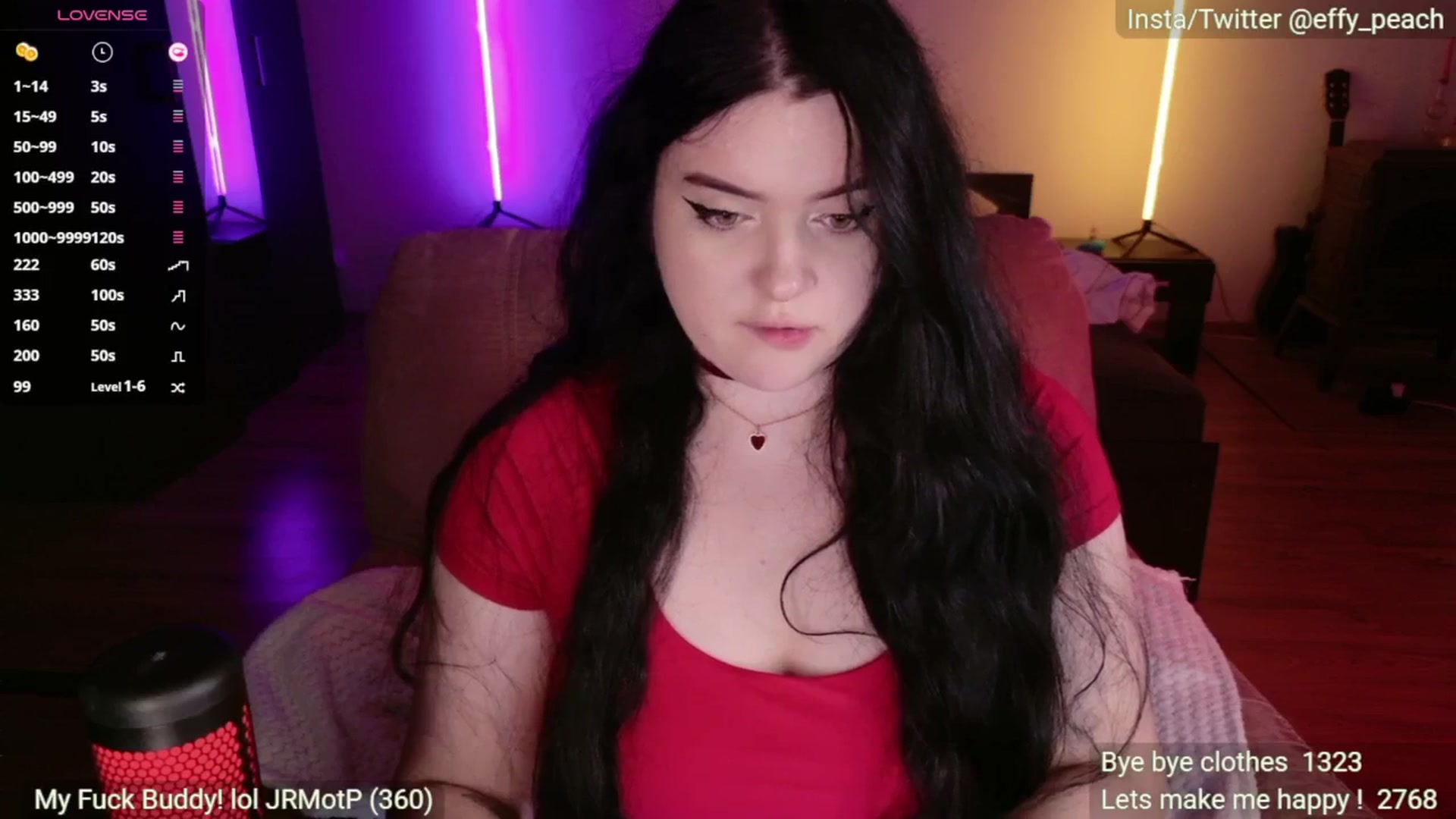 Gallery image thumbnail from Effy_peach's myfreecams stream on, 11/28/2025, 24:35 image 14 of 20