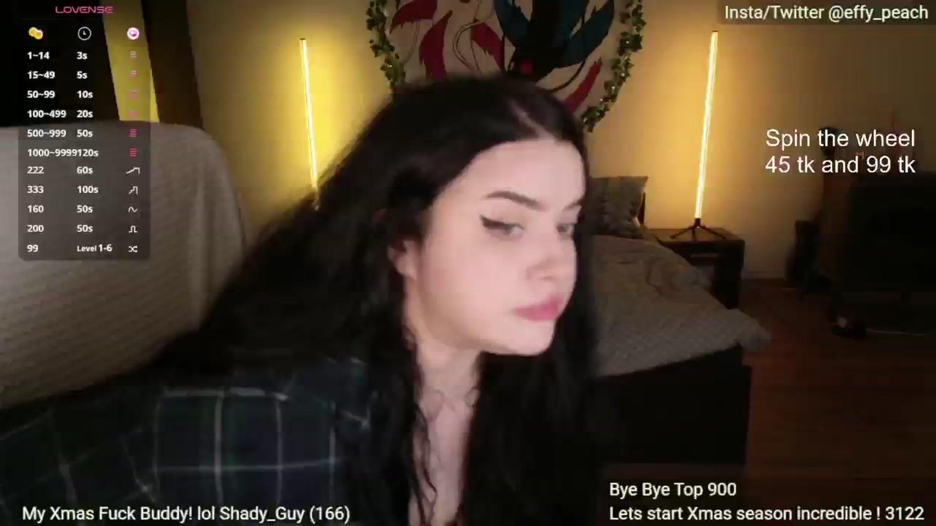 Gallery image thumbnail from Effy_peach's myfreecams stream on, 12/11/2025, 24:05 image 7 of 20