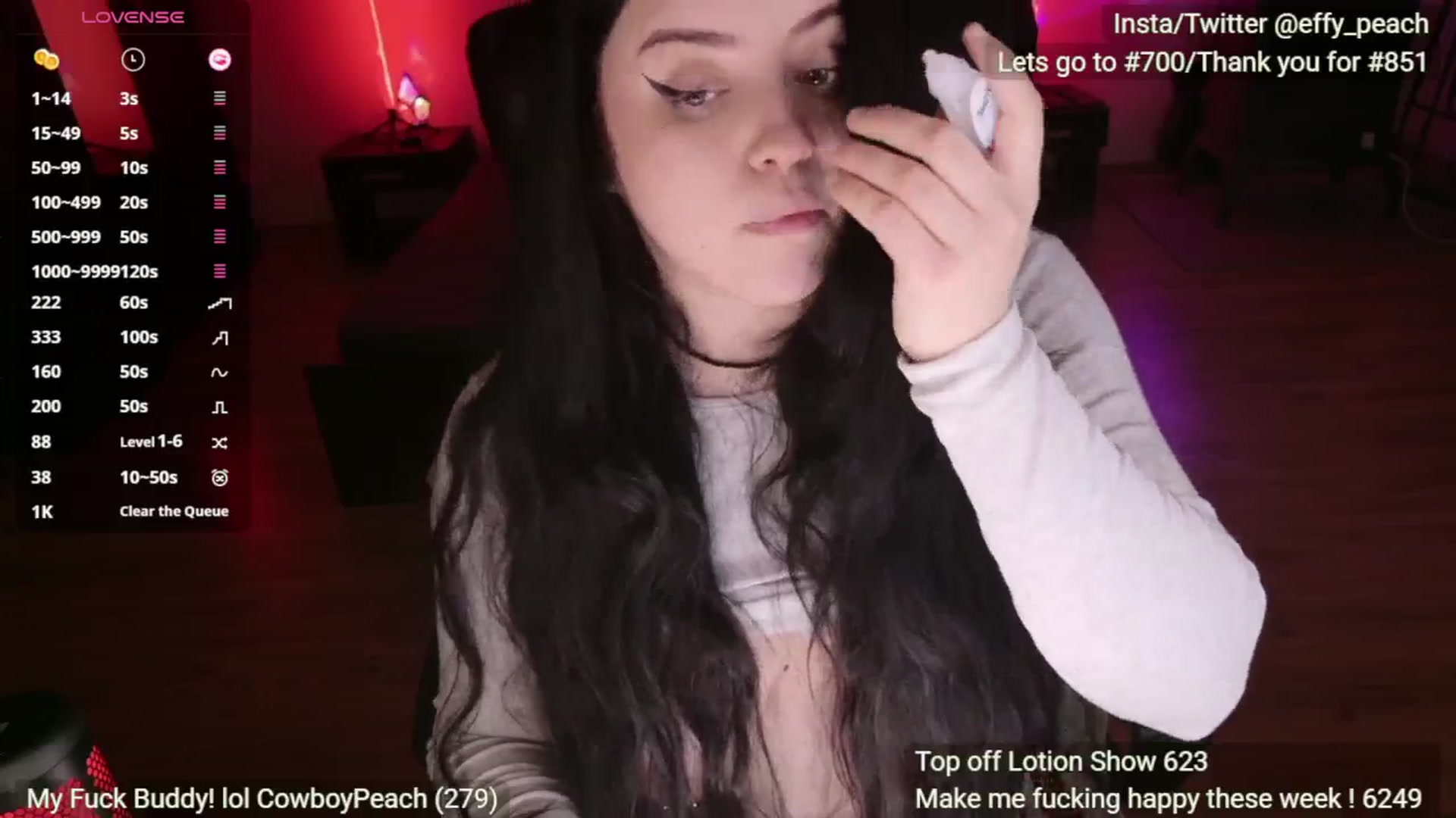 Gallery image thumbnail from Effy_peach's myfreecams stream on, 01/17/2026, 24:24 image 3 of 20