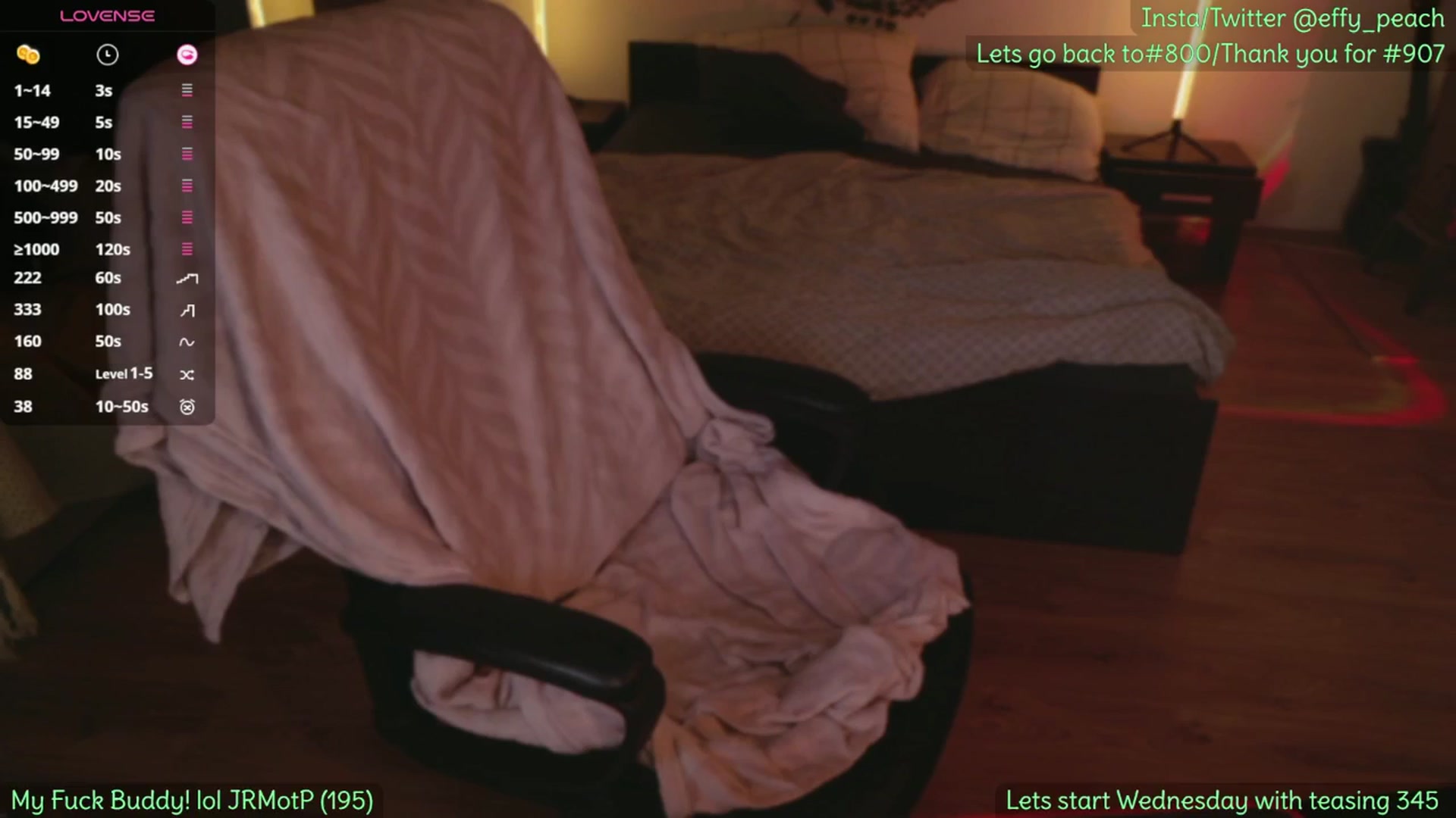 Gallery image thumbnail from Effy_peach's myfreecams stream on, 03/25/2026, 23:12 image 14 of 20
