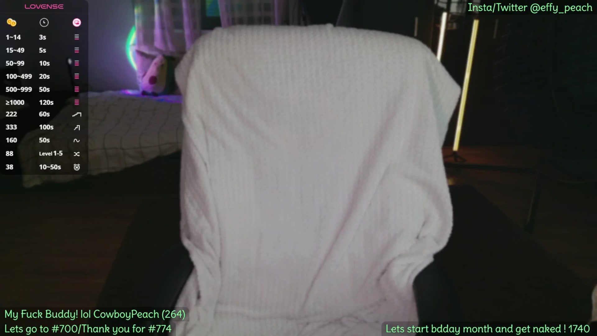 Gallery image thumbnail from Effy_peach's myfreecams stream on, 04/03/2026, 22:11 image 12 of 20
