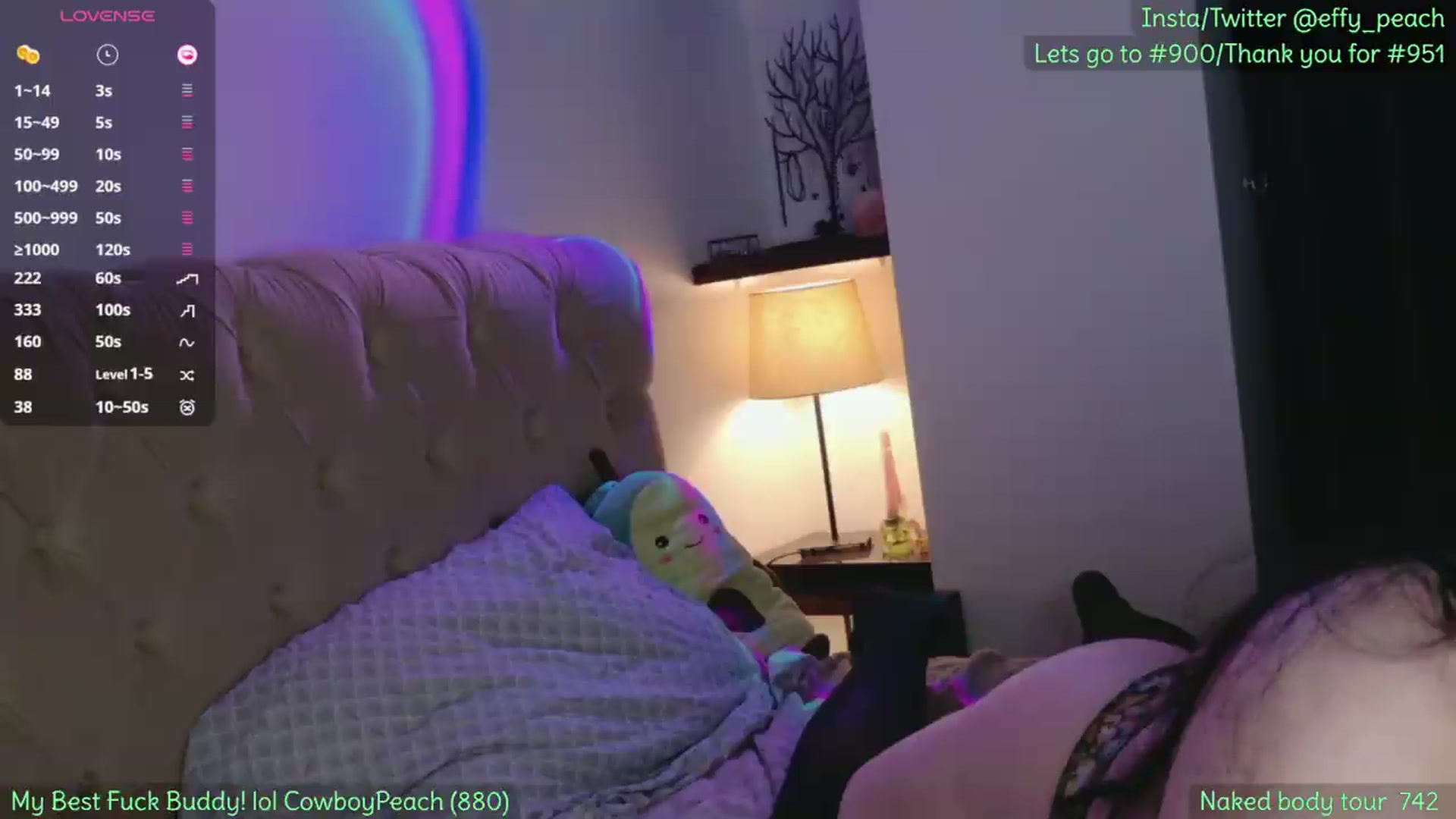 Gallery image thumbnail from Effy_peach's myfreecams stream on, 05/07/2026, 23:05 image 18 of 20