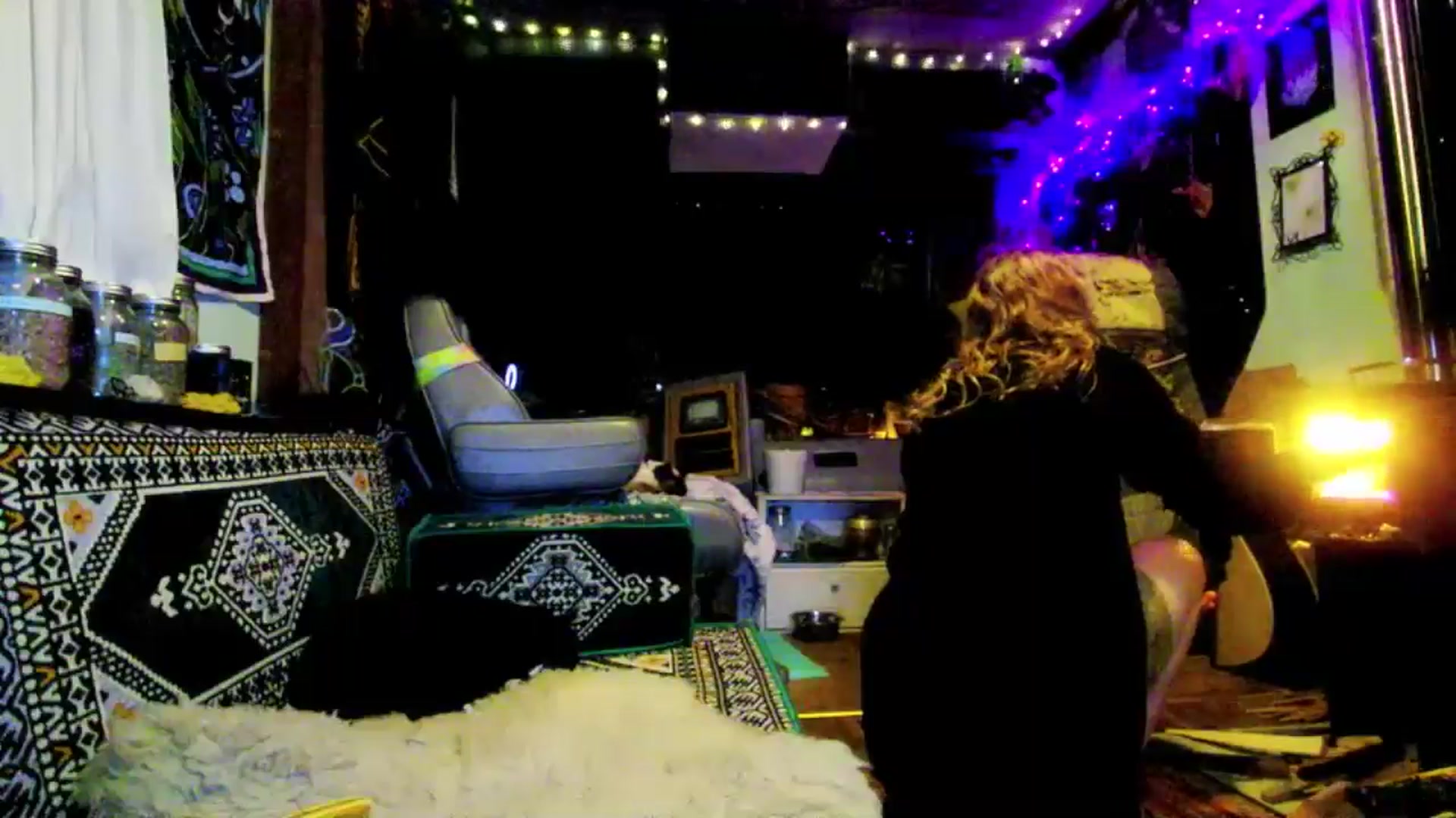 Gallery image thumbnail from Effykitty420's myfreecams stream on, 02/03/2025, 11:20 image 19 of 20