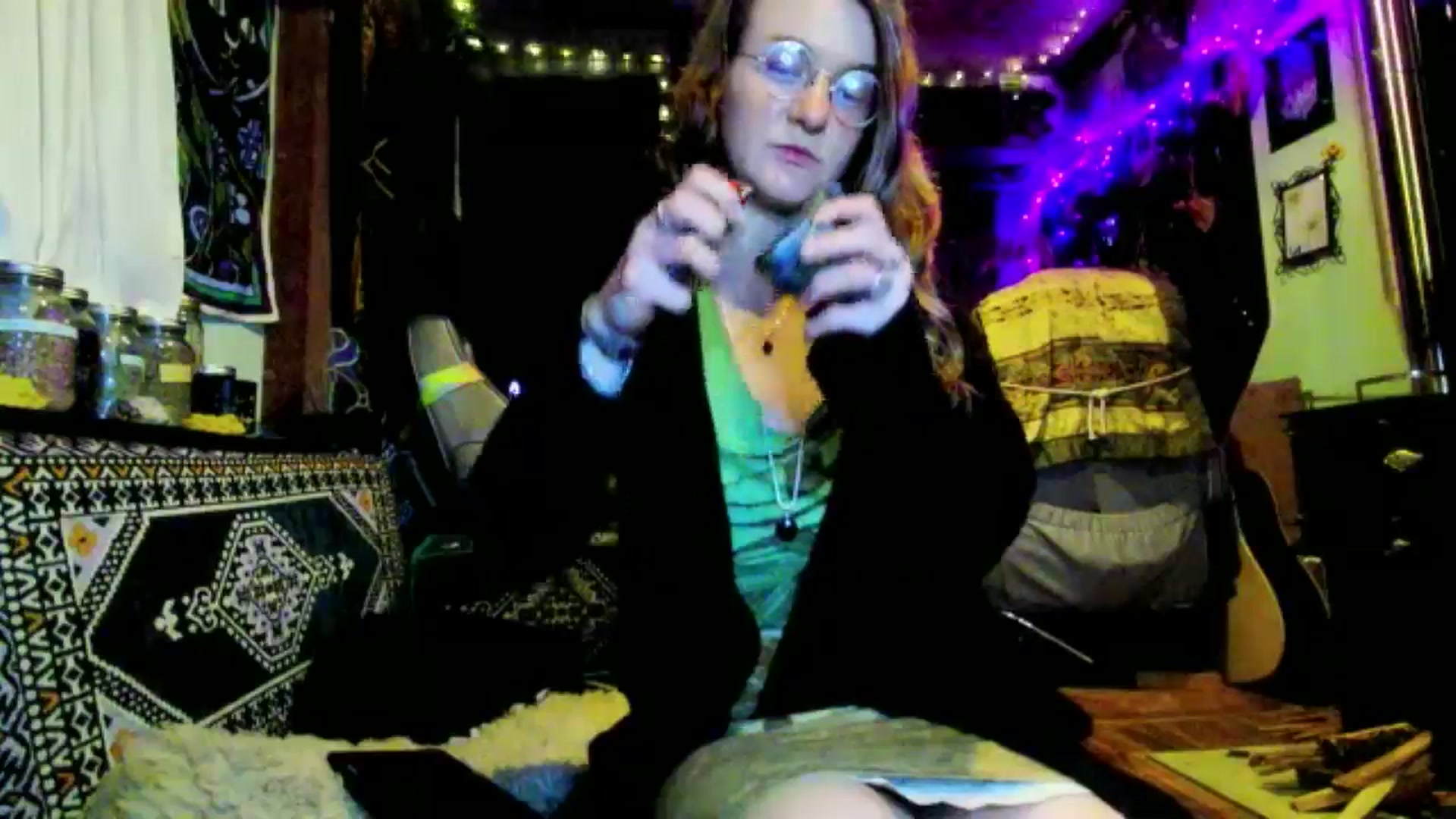 Gallery image thumbnail from Effykitty420's myfreecams stream on, 02/03/2025, 11:20 image 9 of 20