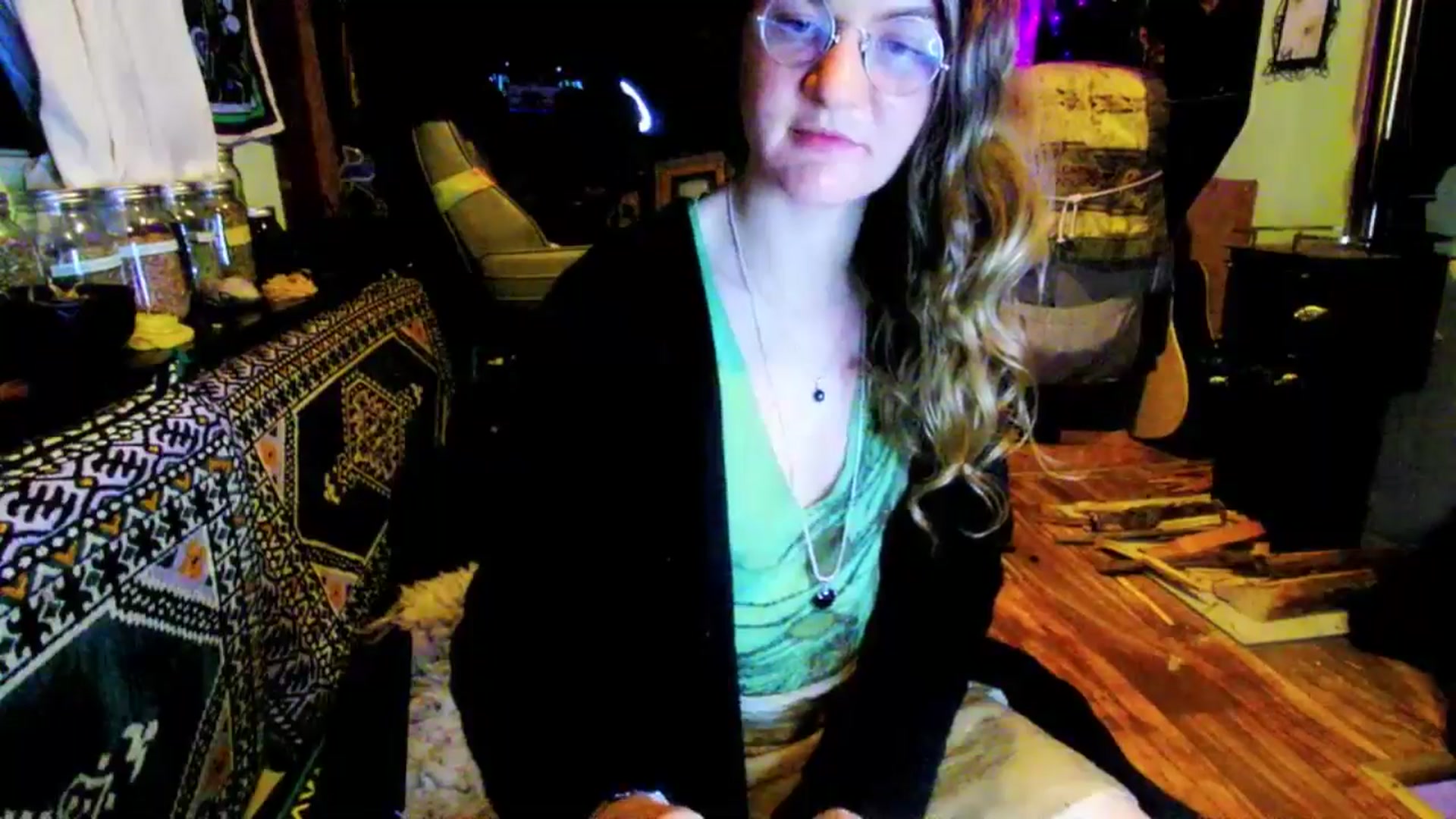 Gallery image thumbnail from Effykitty420's myfreecams stream on, 02/03/2025, 12:27 image 12 of 20