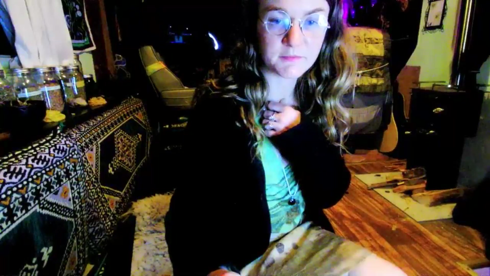 Gallery image thumbnail from Effykitty420's myfreecams stream on, 02/03/2025, 12:27 image 7 of 20
