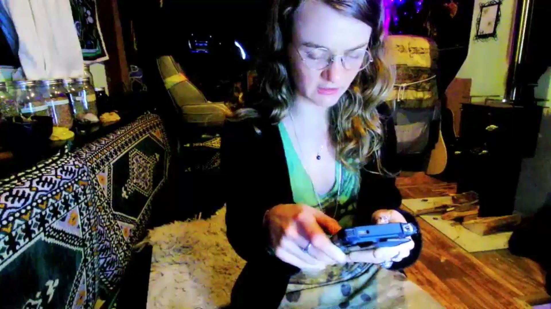 Gallery image thumbnail from Effykitty420's myfreecams stream on, 02/03/2025, 12:27 image 6 of 20