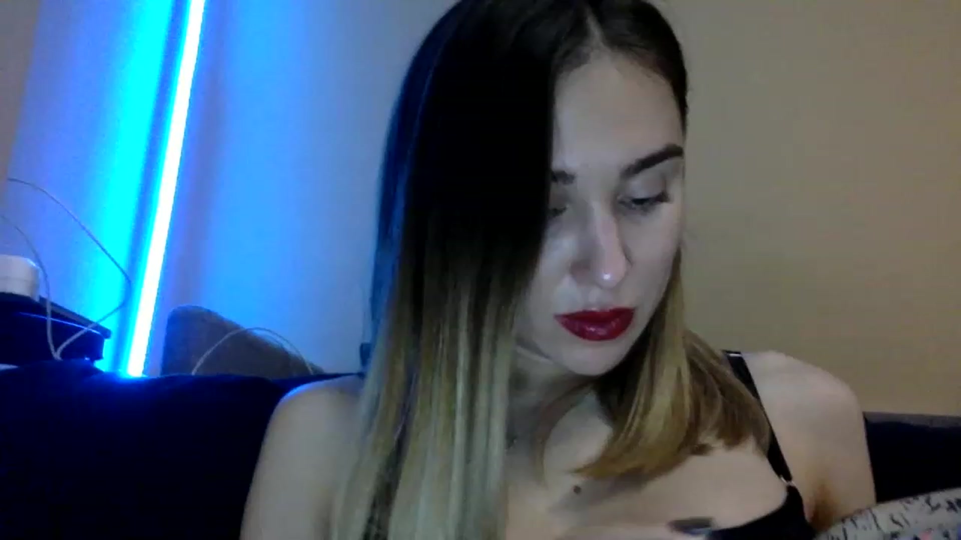 Gallery image thumbnail from EgoisticKitty's myfreecams stream on, 11/14/2022, 13:42 image 6 of 20