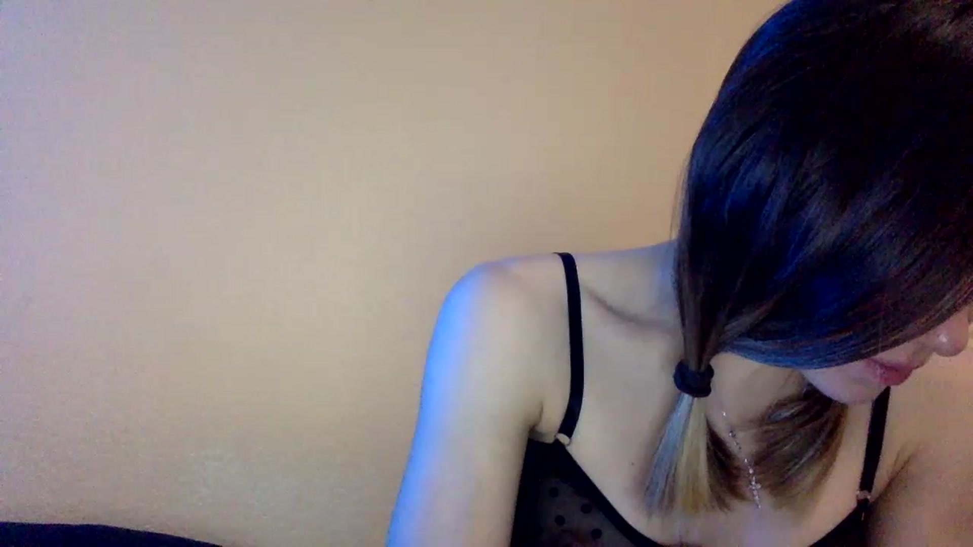 Gallery image thumbnail from EgoisticKitty's myfreecams stream on, 11/15/2022, 13:17 image 8 of 20