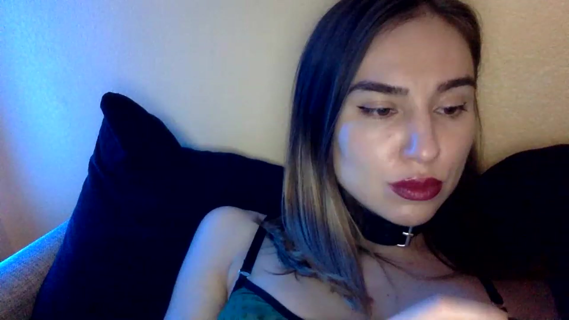 Gallery image thumbnail from EgoisticKitty's myfreecams stream on, 11/17/2022, 14:32 image 20 of 20