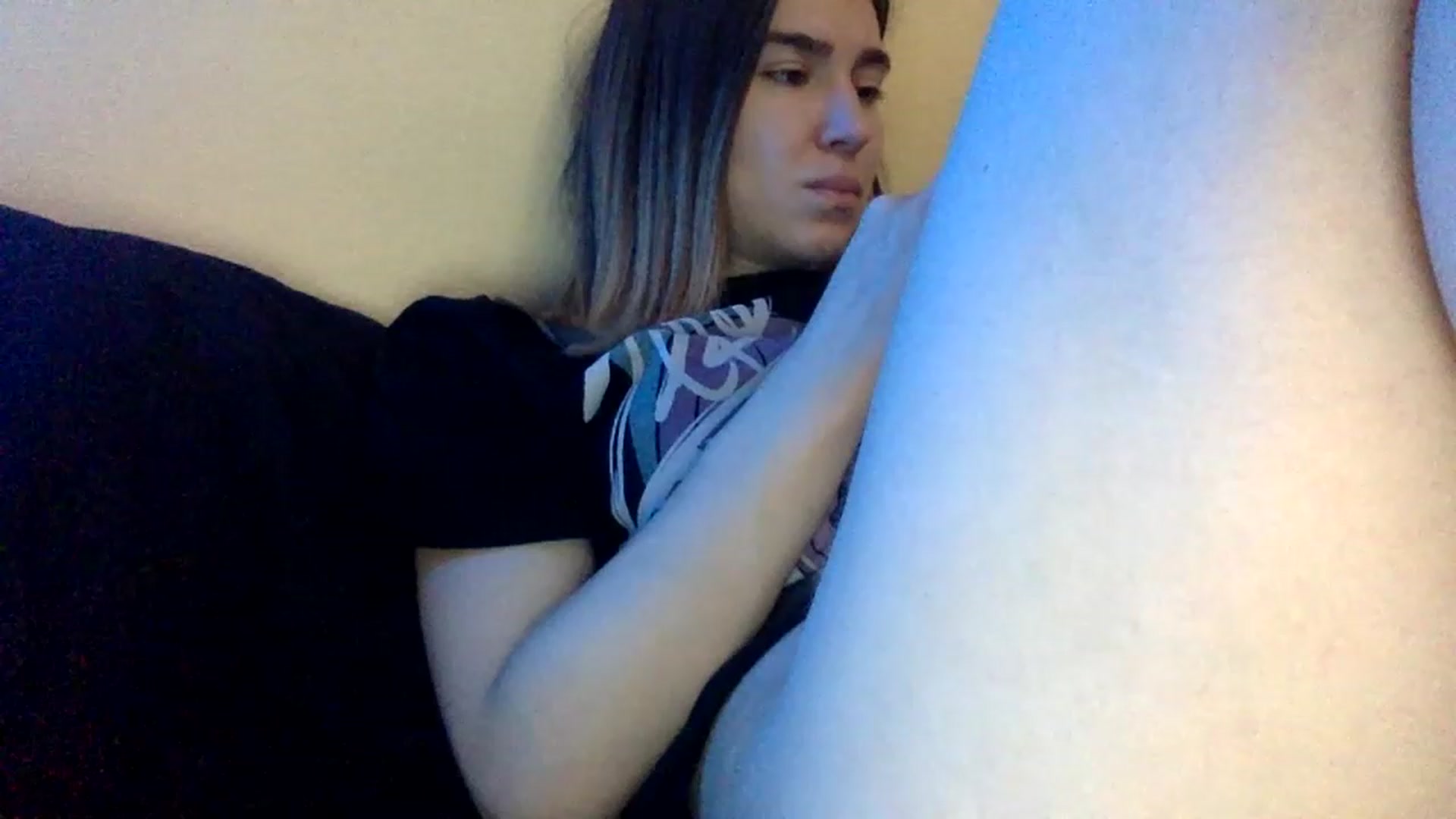 Gallery image thumbnail from EgoisticKitty's myfreecams stream on, 11/19/2022, 10:23 image 16 of 20