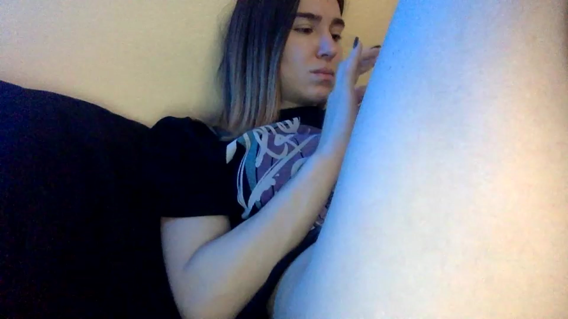 Gallery image thumbnail from EgoisticKitty's myfreecams stream on, 11/19/2022, 10:23 image 17 of 20