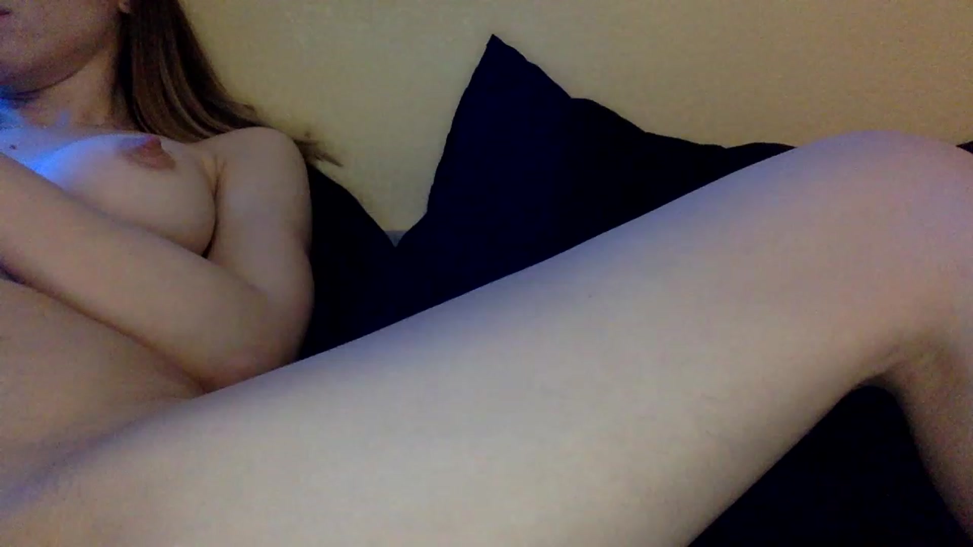 Gallery image thumbnail from EgoisticKitty's myfreecams stream on, 11/19/2022, 14:40 image 3 of 20