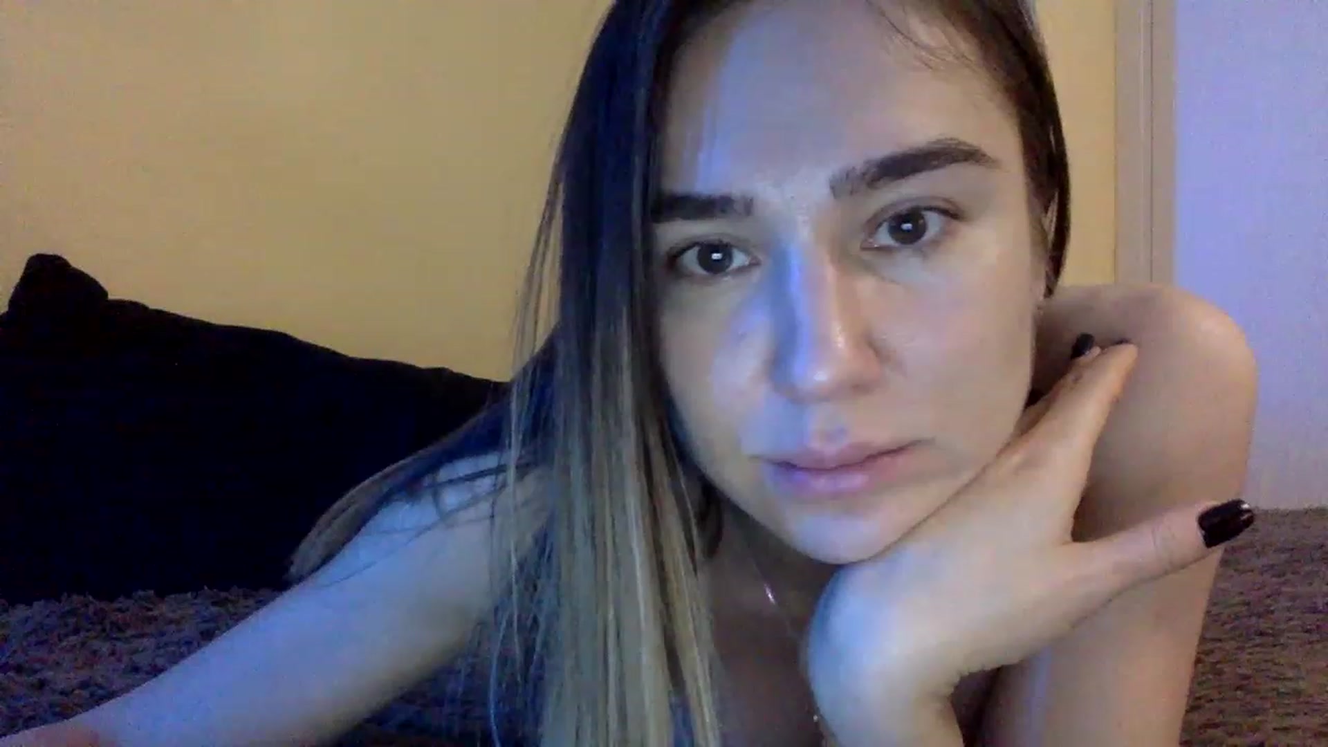 Gallery image thumbnail from EgoisticKitty's myfreecams stream on, 11/20/2022, 16:35 image 16 of 20