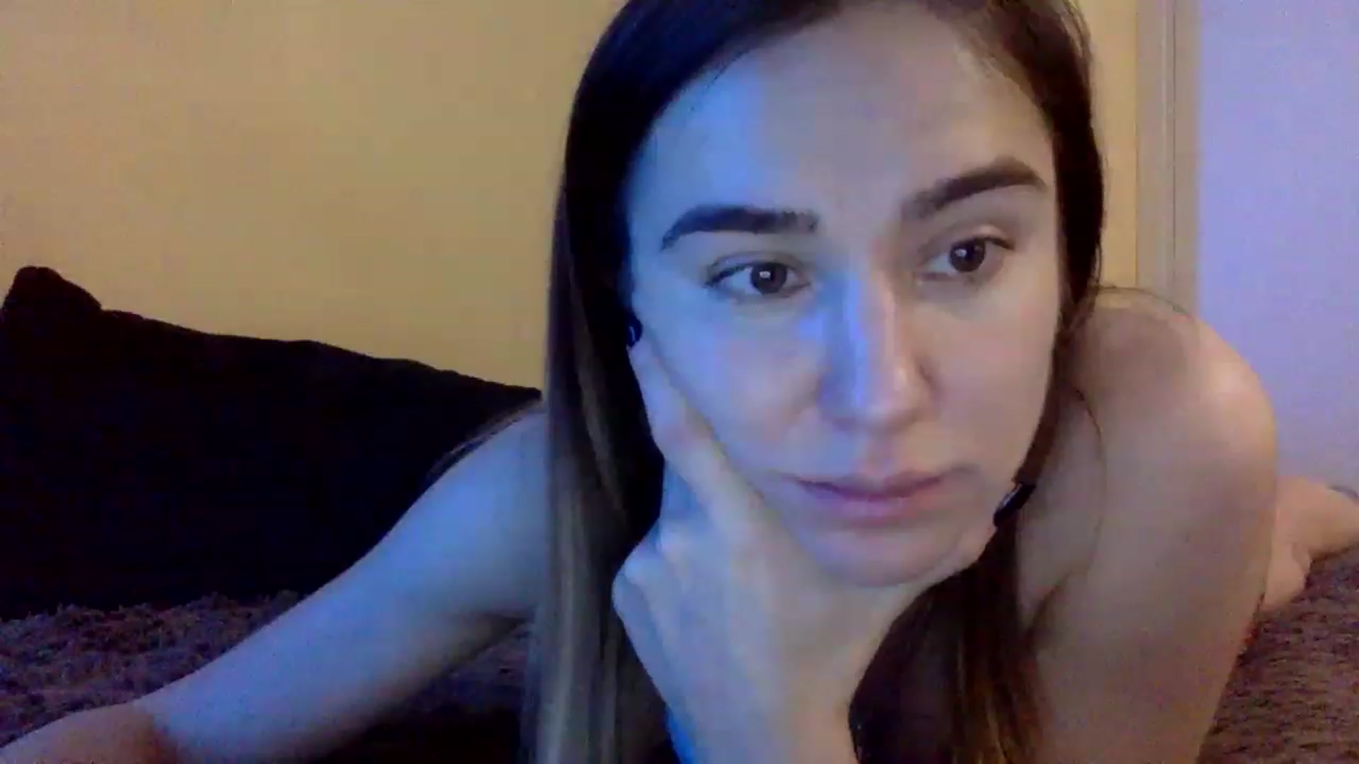 Gallery image thumbnail from EgoisticKitty's myfreecams stream on, 11/20/2022, 16:35 image 2 of 20