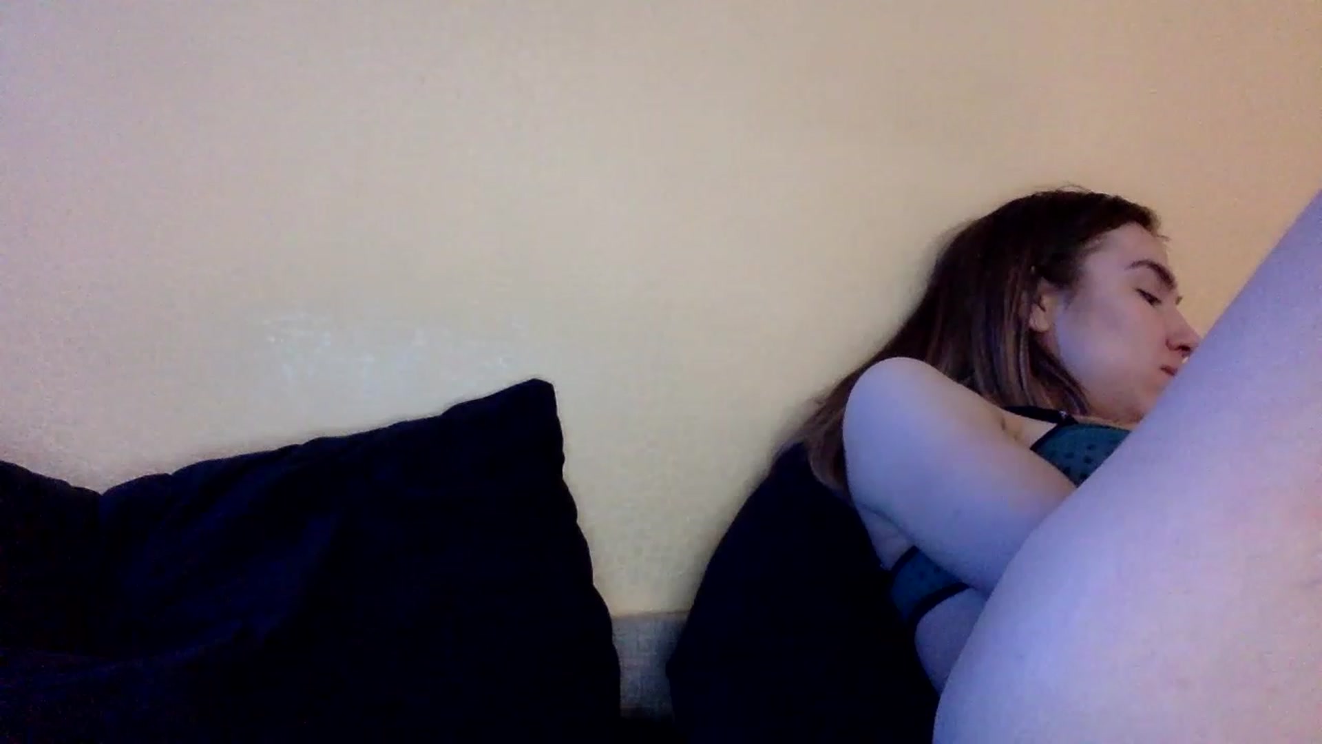 Gallery image thumbnail from EgoisticKitty's myfreecams stream on, 11/21/2022, 10:25 image 19 of 20