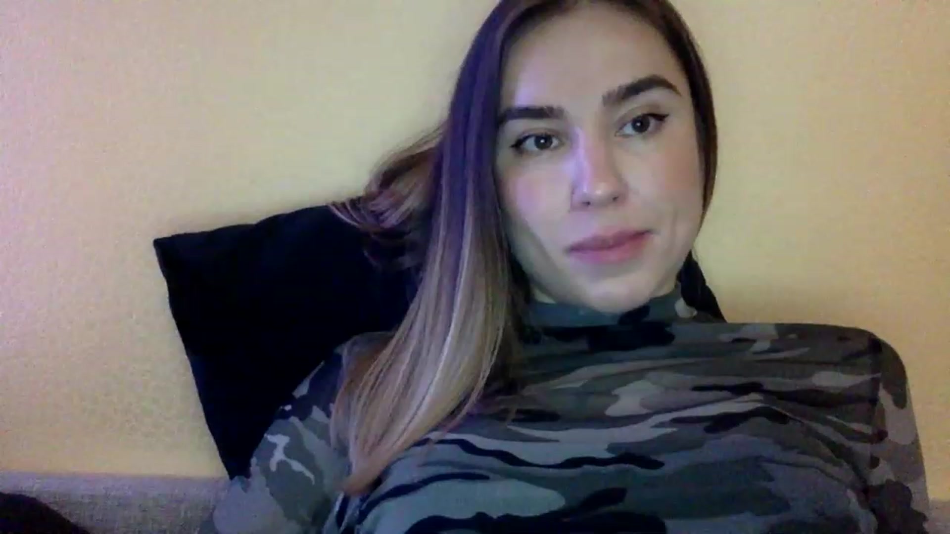 Gallery image thumbnail from EgoisticKitty's myfreecams stream on, 11/22/2022, 14:31 image 9 of 20