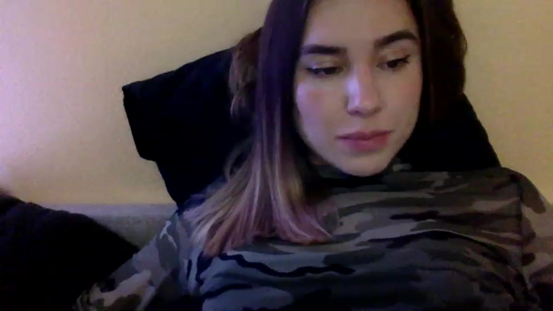 Gallery image thumbnail from EgoisticKitty's myfreecams stream on, 11/22/2022, 14:31 image 20 of 20
