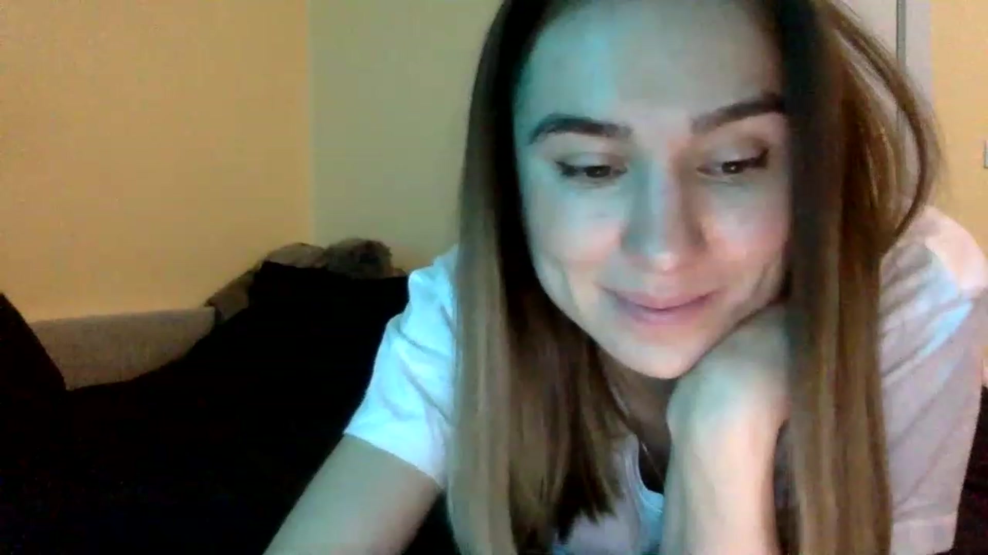 Gallery image thumbnail from EgoisticKitty's myfreecams stream on, 11/25/2022, 13:20 image 12 of 20